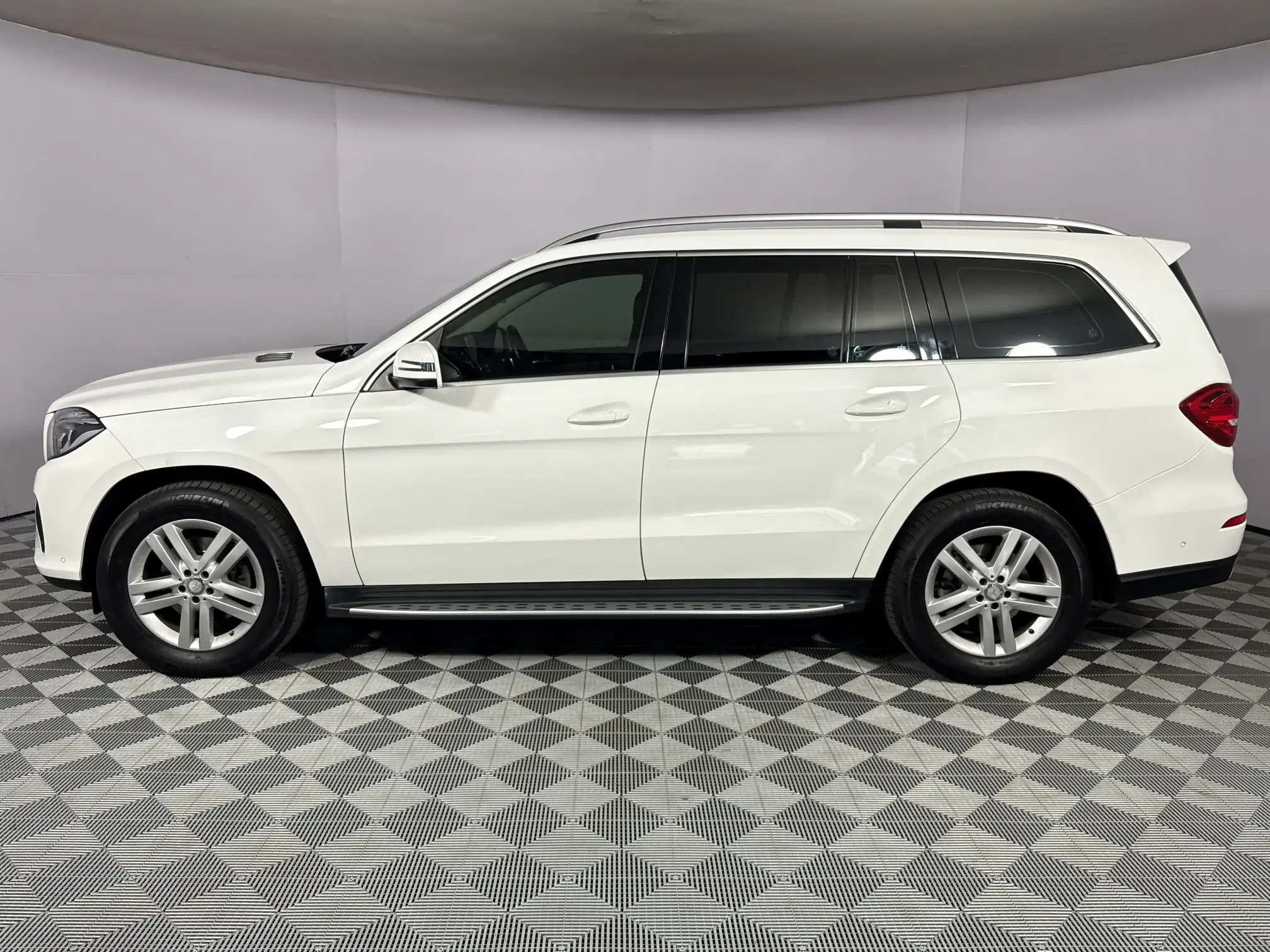Mercedes-Benz GL Class