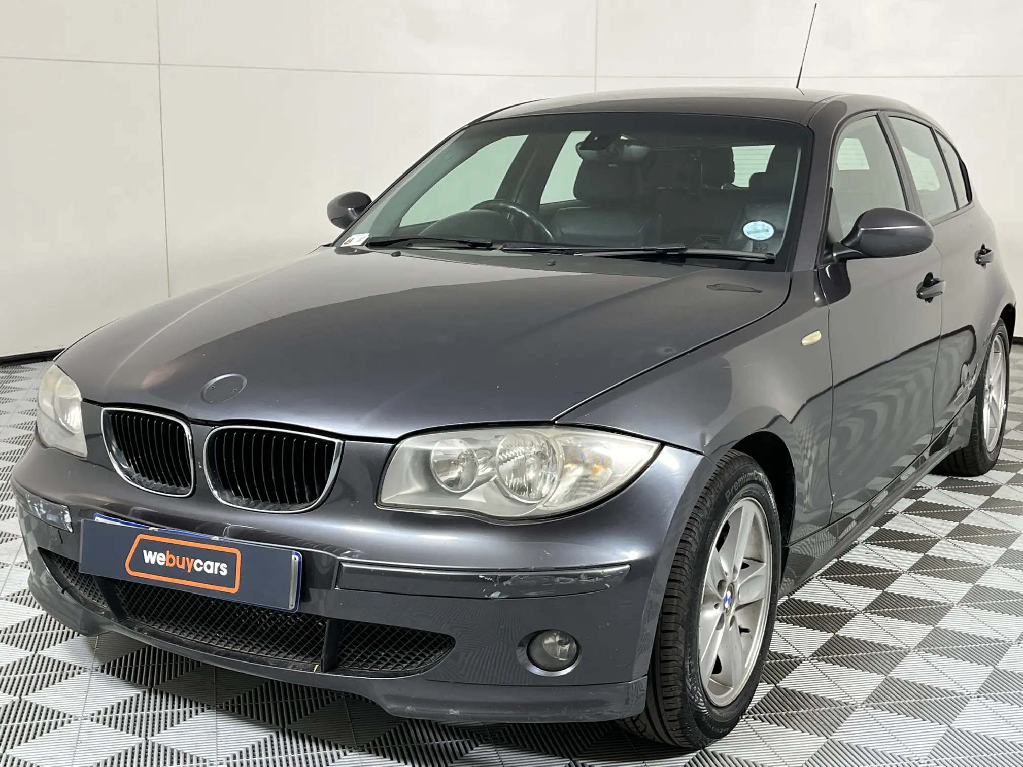 2005 BMW 1 Series 120i (E87)