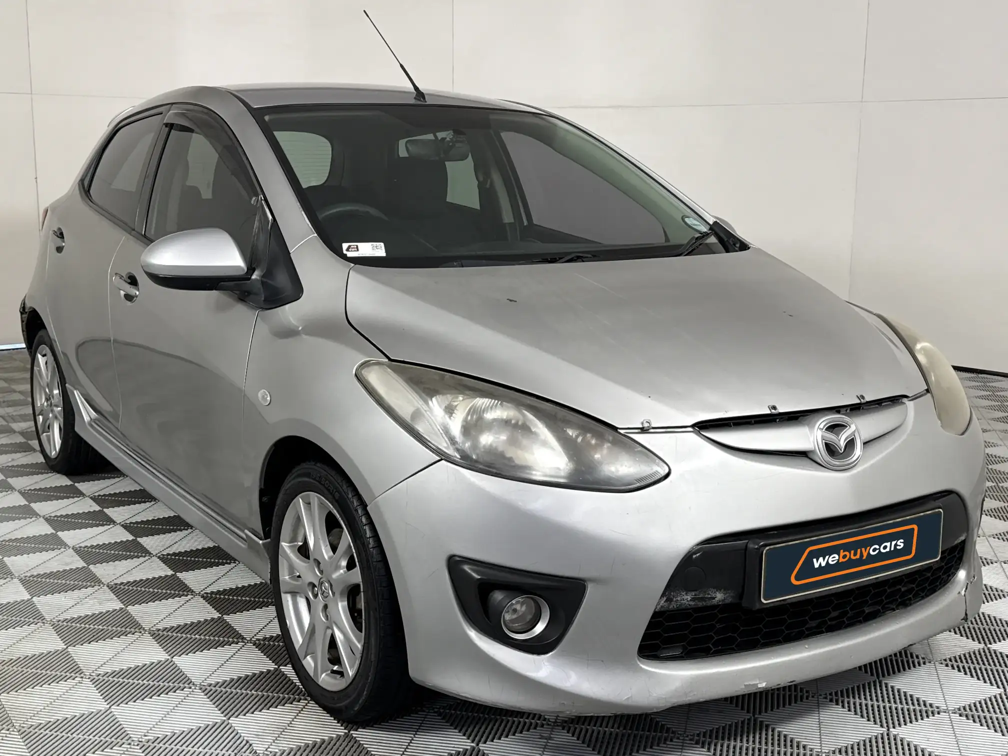 Mazda Mazda 2