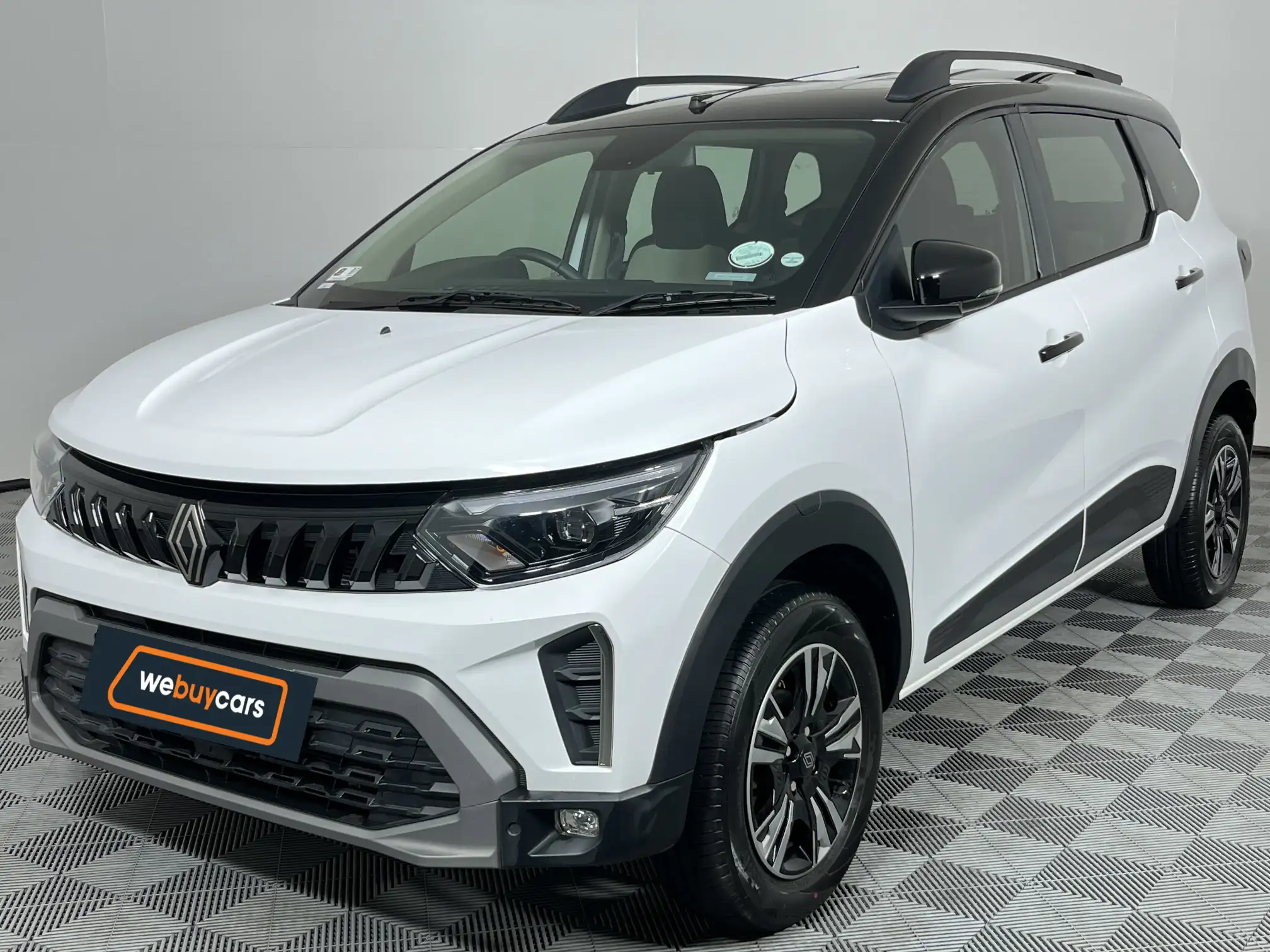 2025 Renault Triber 1.0 Iconic AMT at Witbank (MP) for sale Rundefined