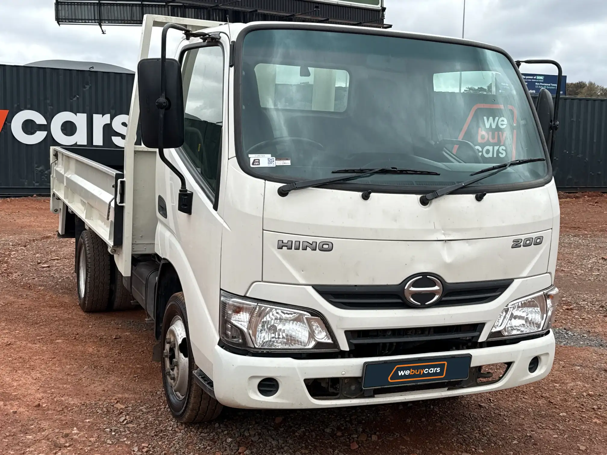 Hino 200 Series