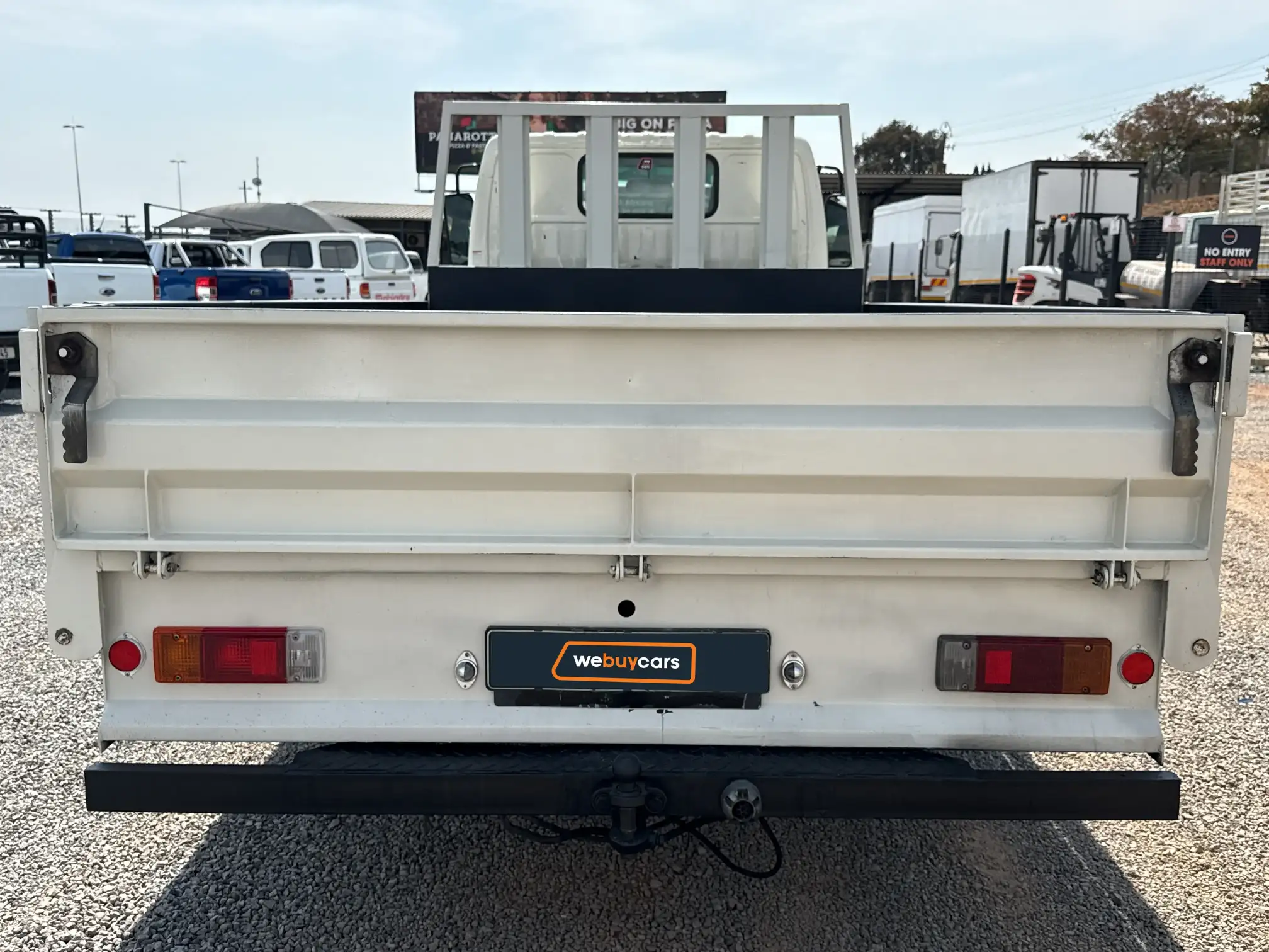 Hino 200 Series