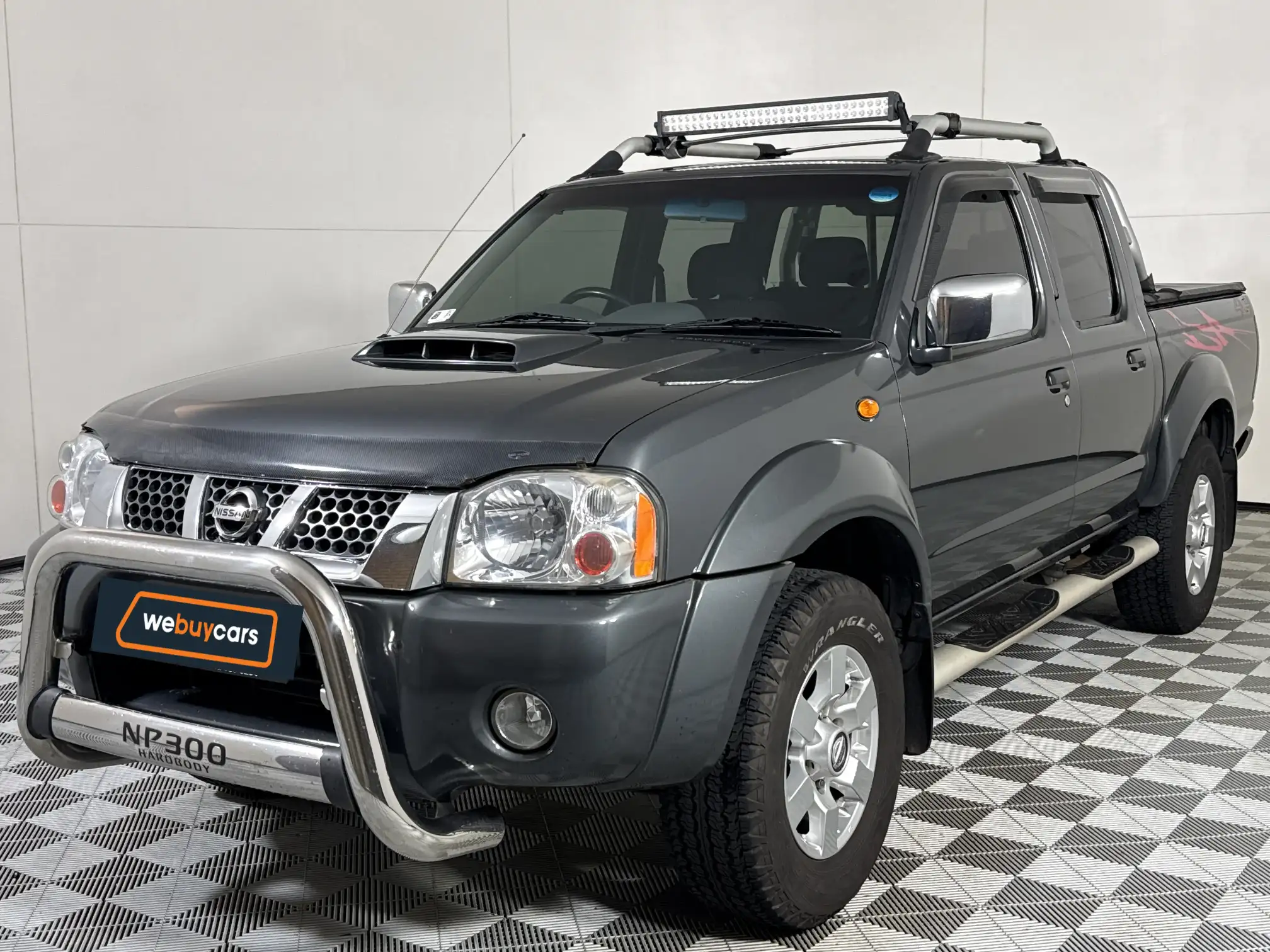 2016 Nissan Hardbody