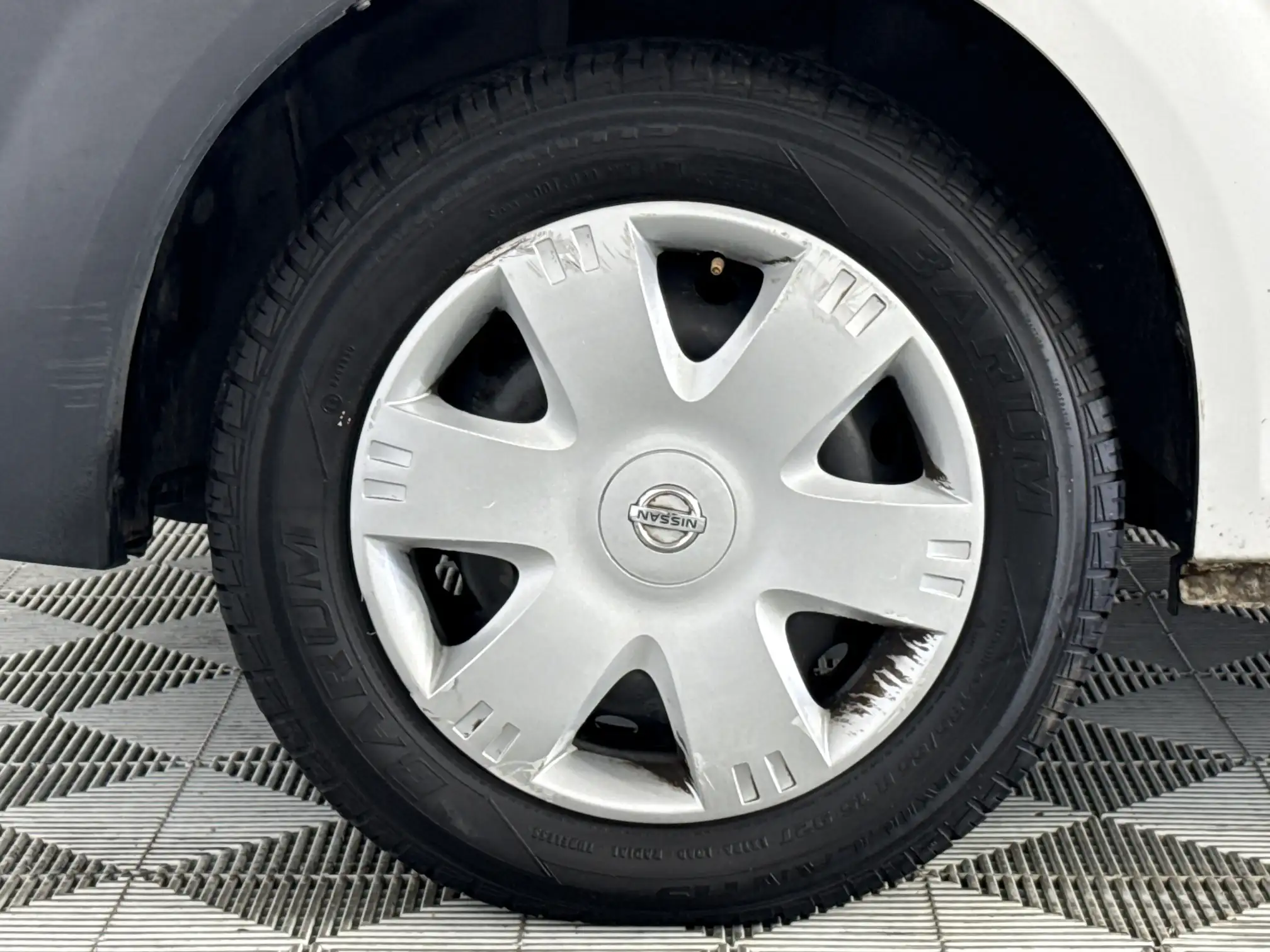 Nissan NP200