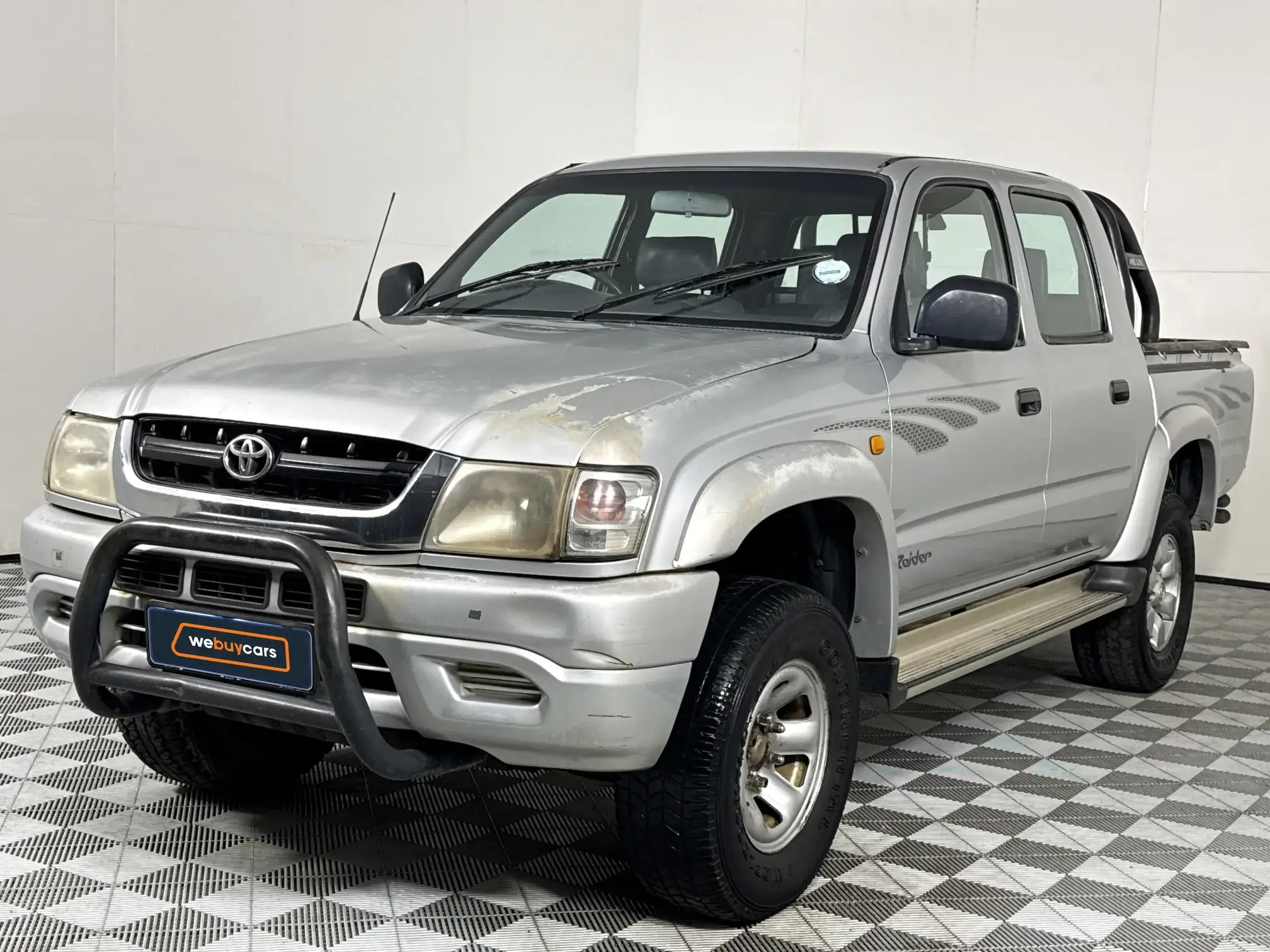 2004 Toyota Hilux