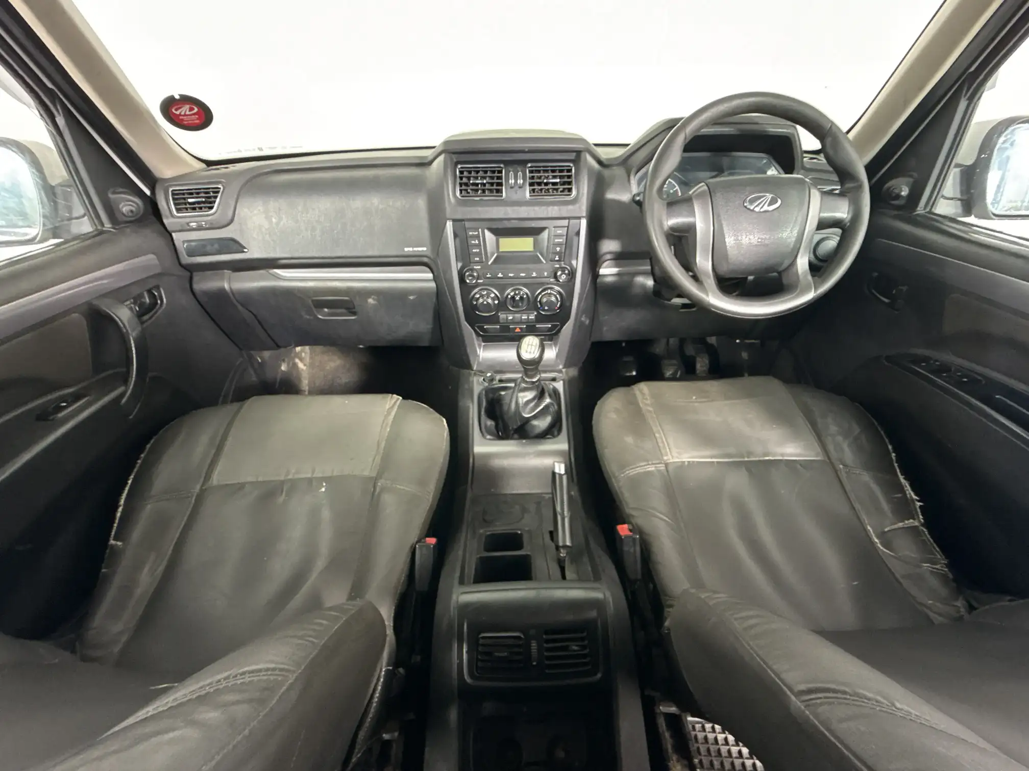 Mahindra PIK UP