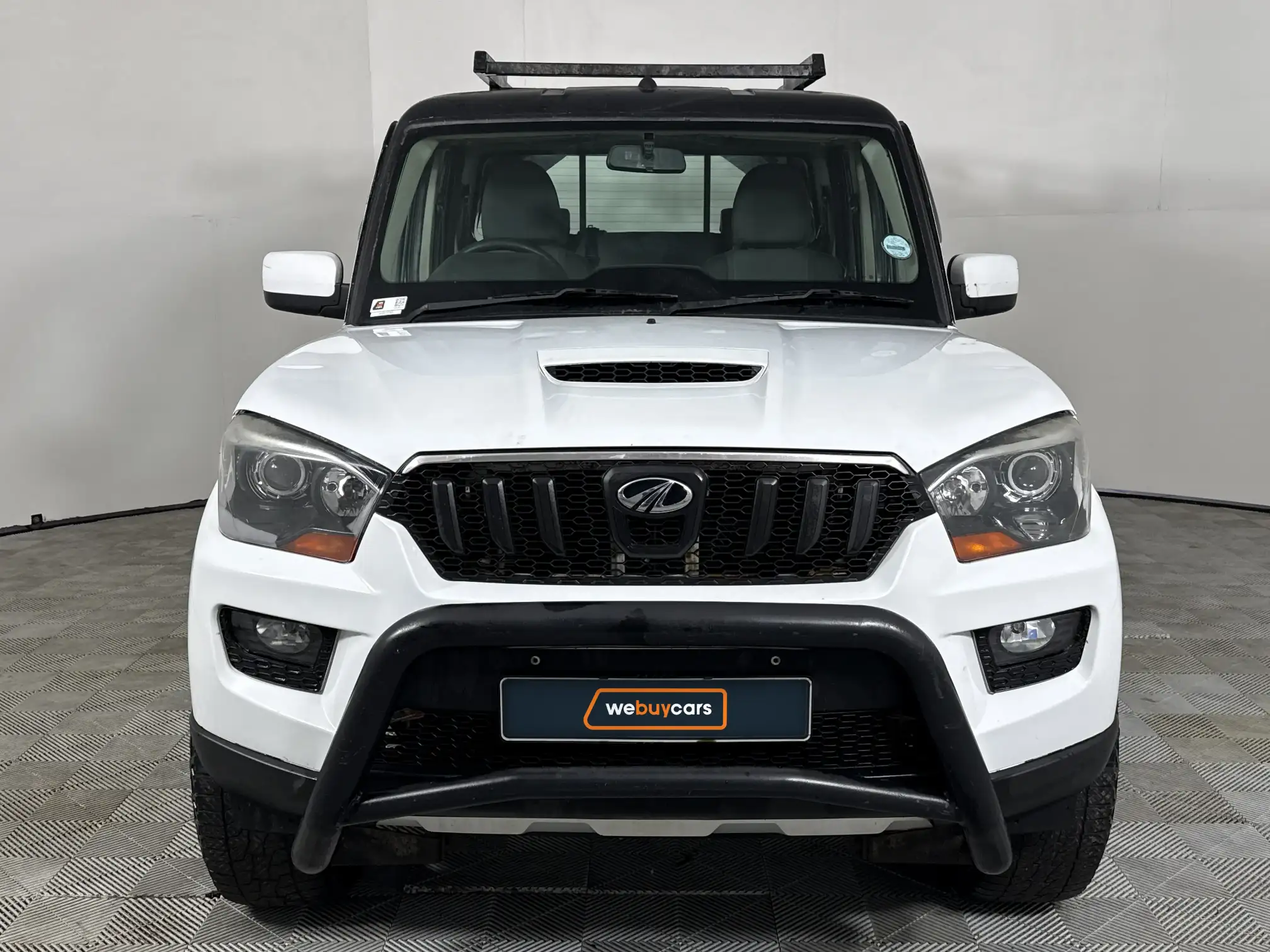 Mahindra PIK UP