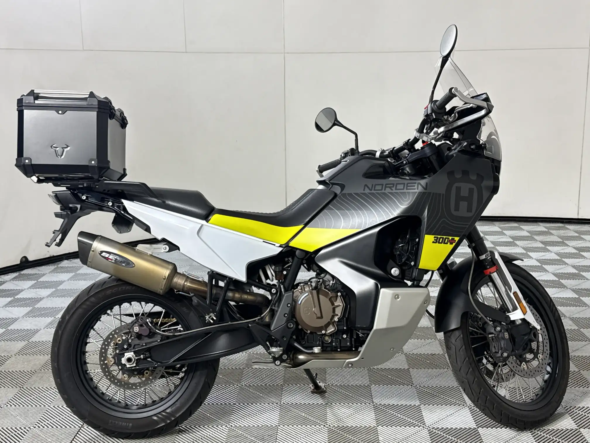 Husqvarna 701 Vitpilen