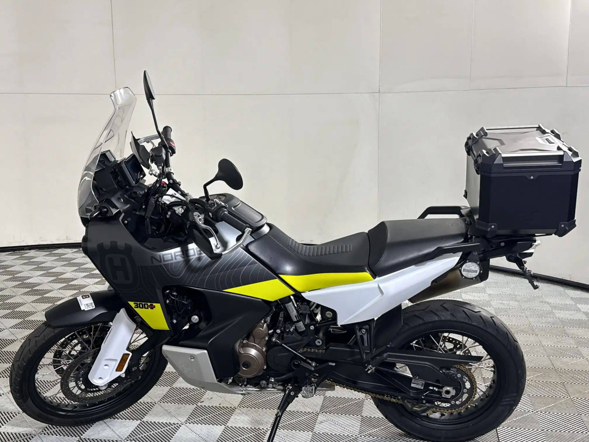 Husqvarna 701 Vitpilen