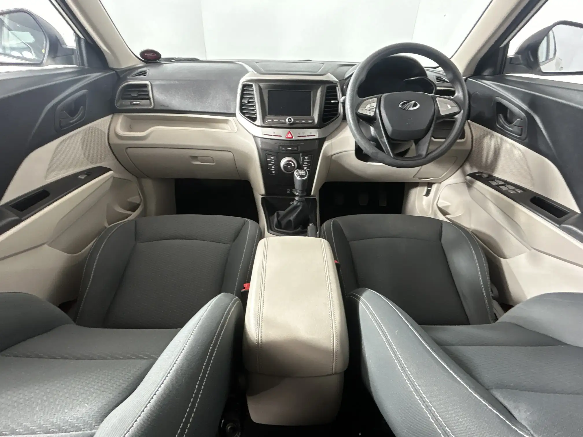 Mahindra Xuv300