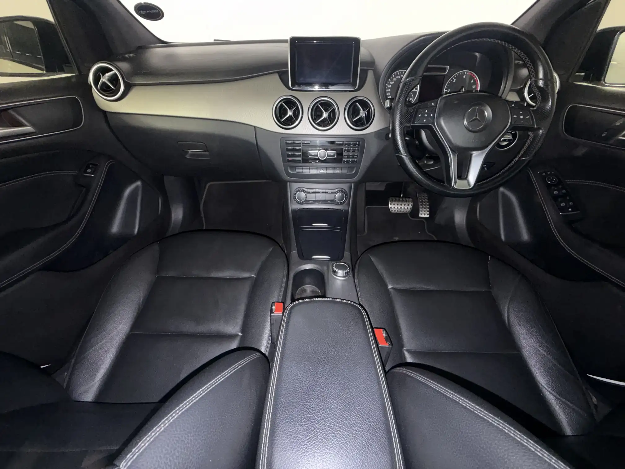 Mercedes-Benz B Class