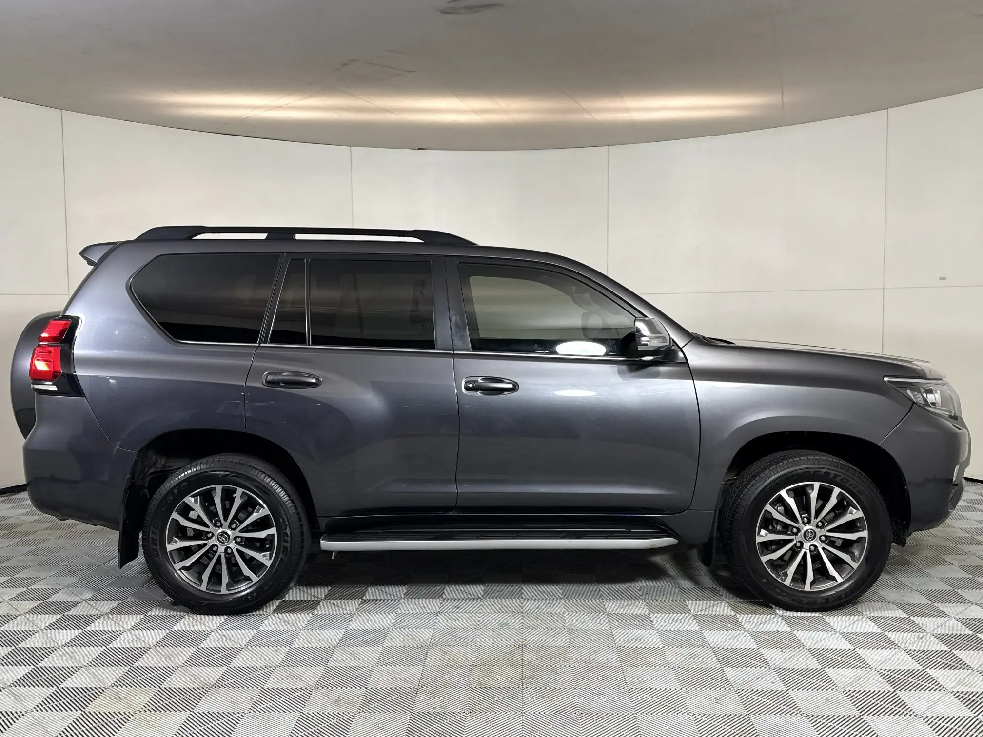 Toyota Prado