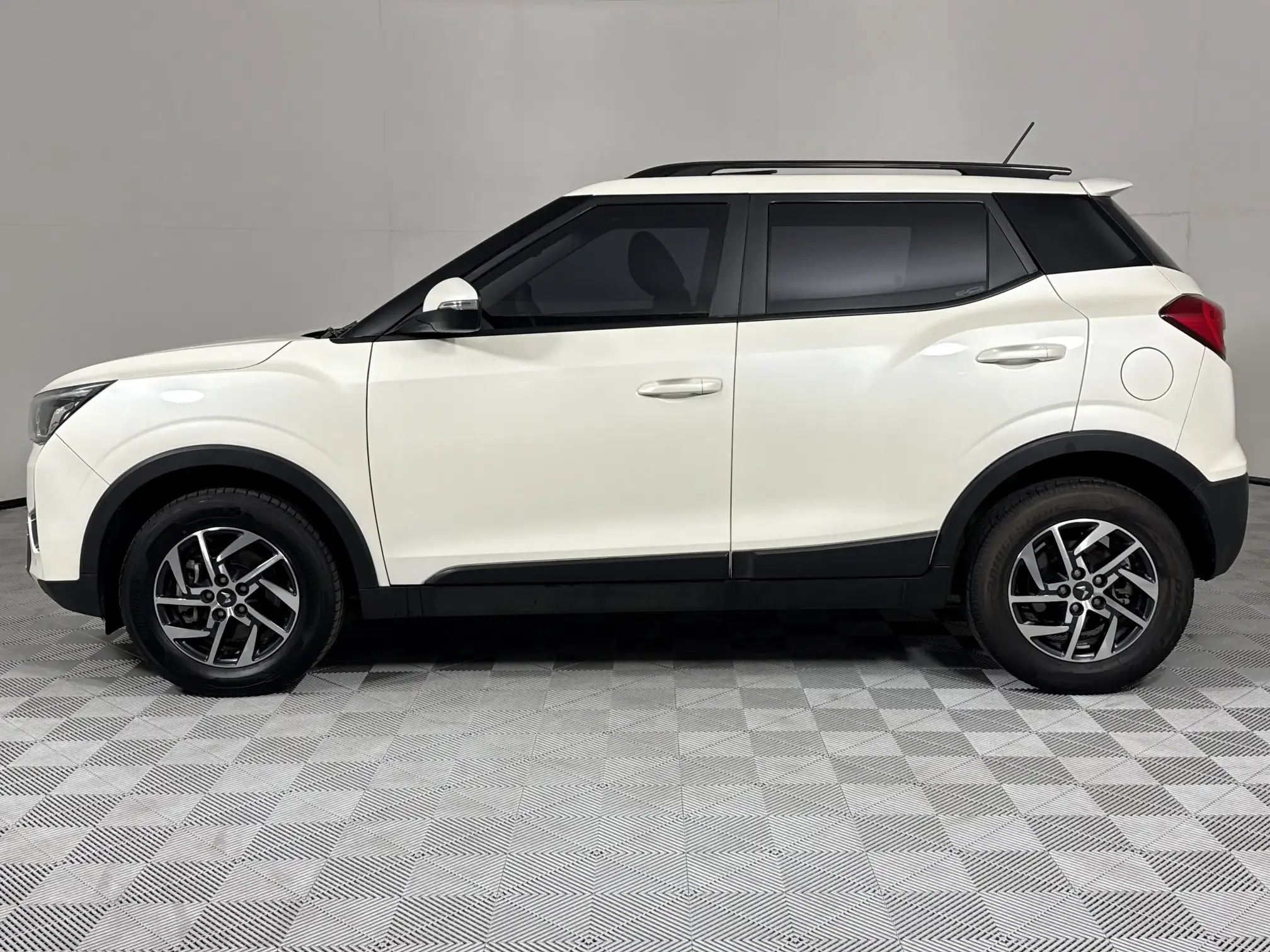 Mahindra Xuv300