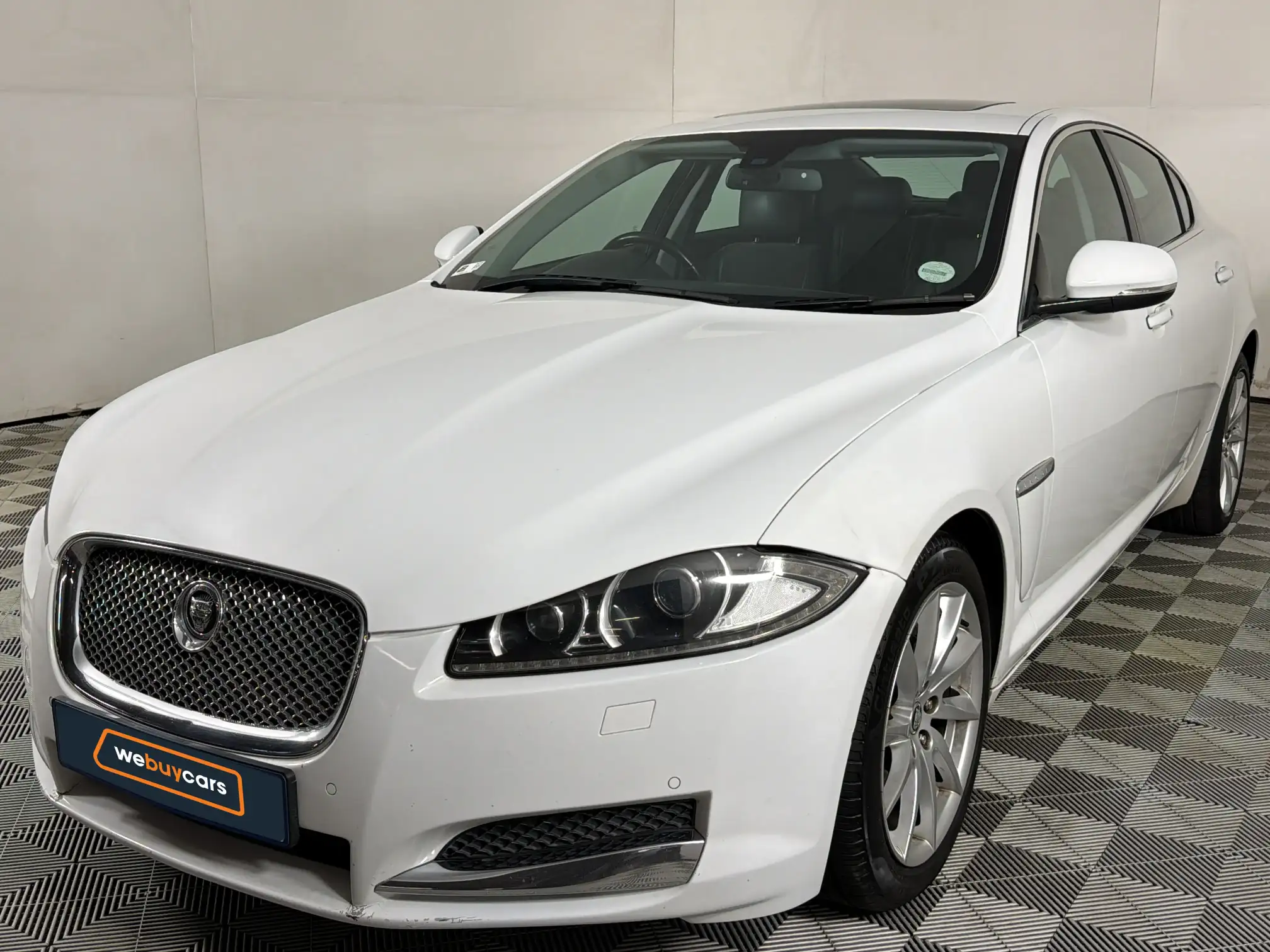 2013 Jaguar XF