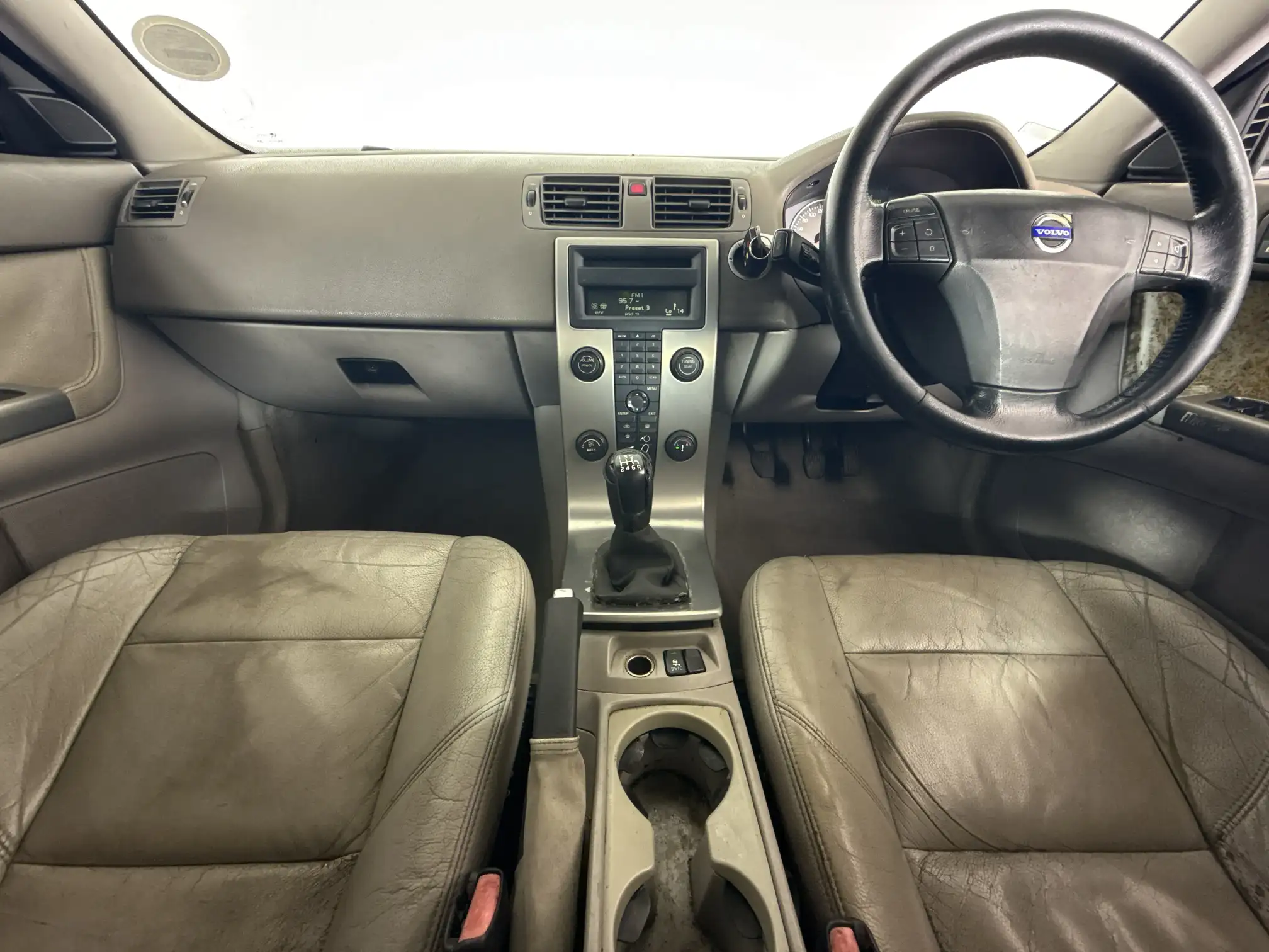 Volvo V50