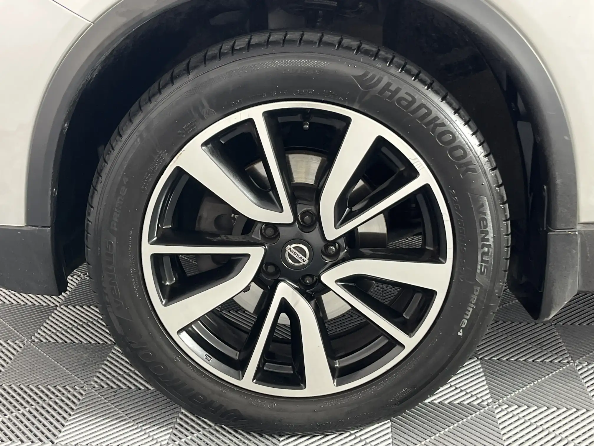 Nissan X Trail