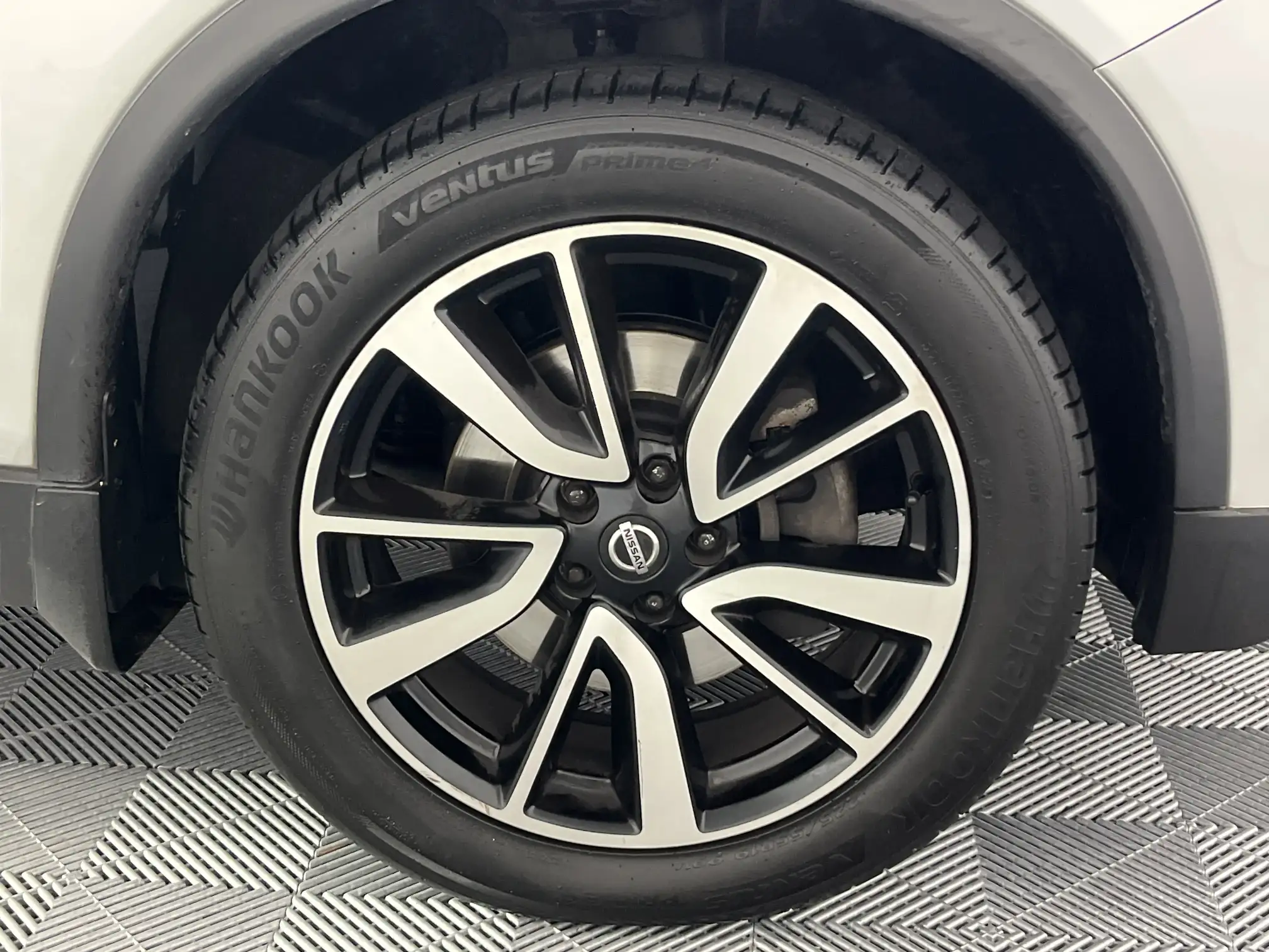 Nissan X Trail