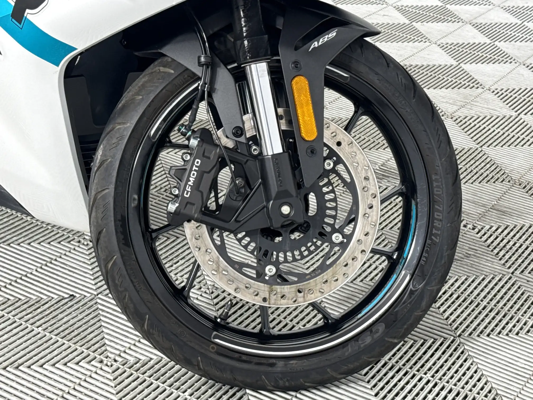 Zhejiang Cf Moto 300 SR