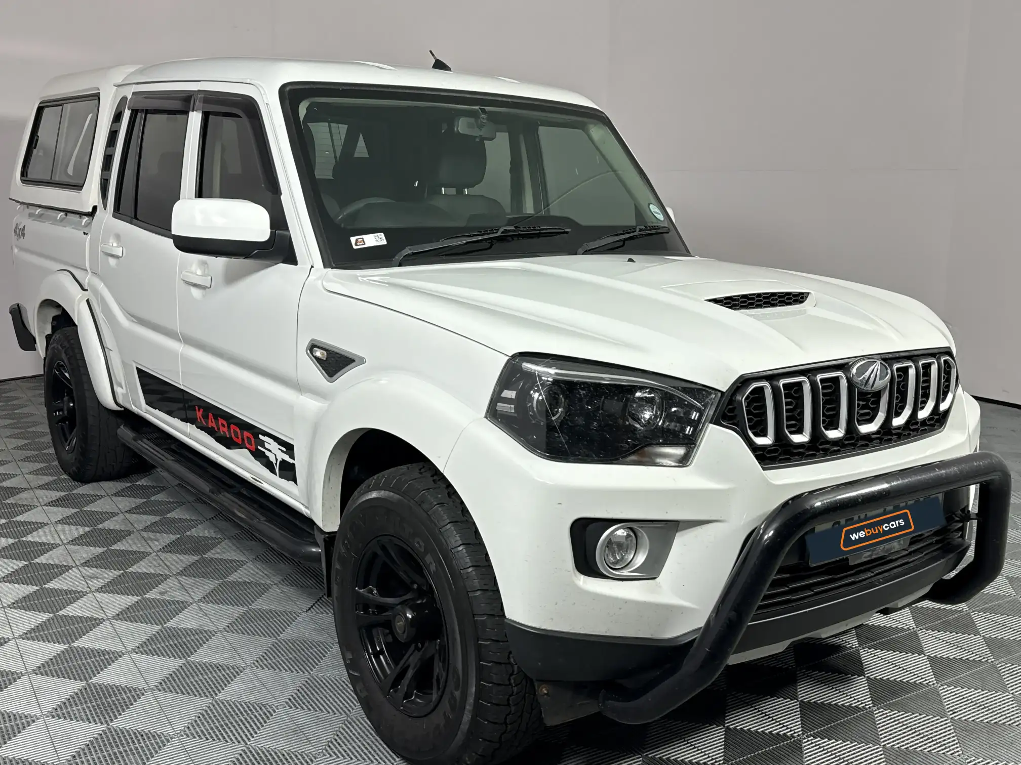 Mahindra PIK UP
