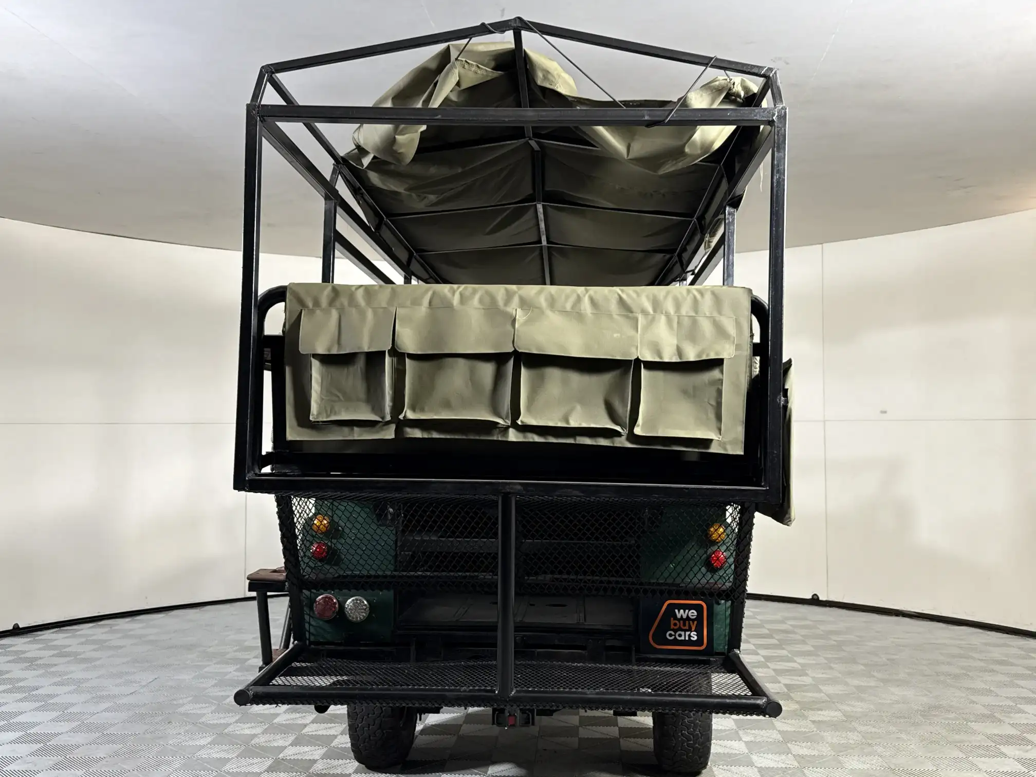 Land Rover 109
