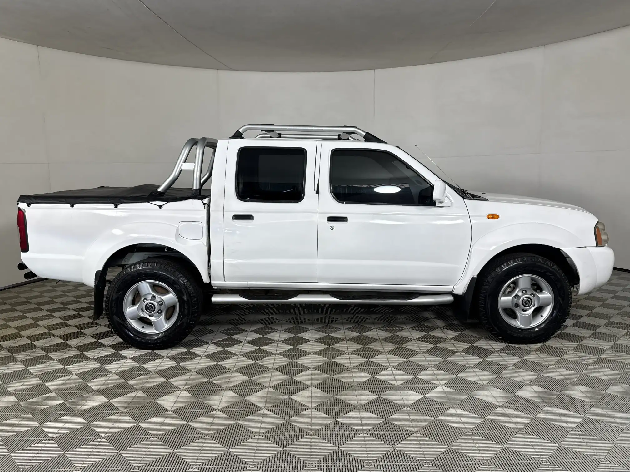 Nissan Hardbody