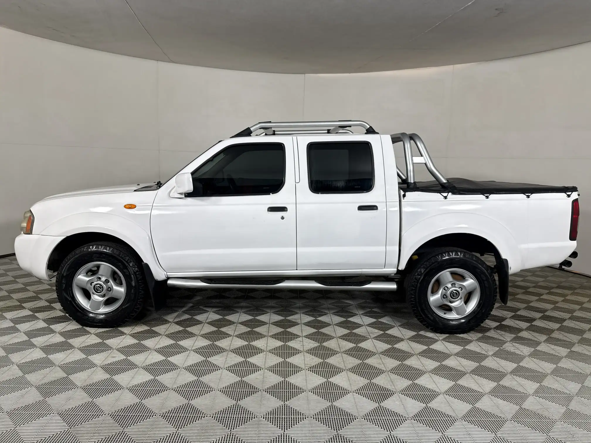 Nissan Hardbody