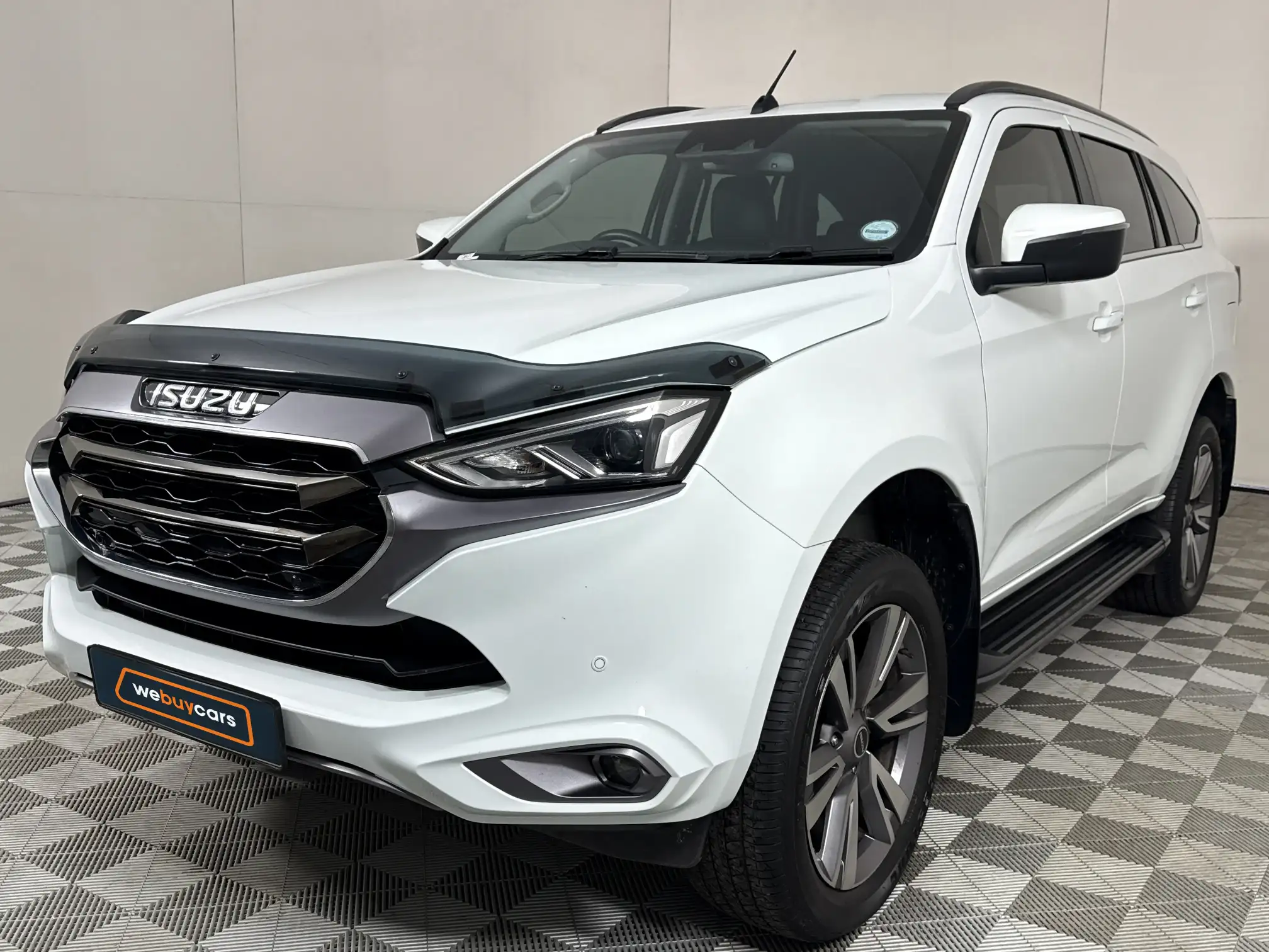 2024 Isuzu MU-X