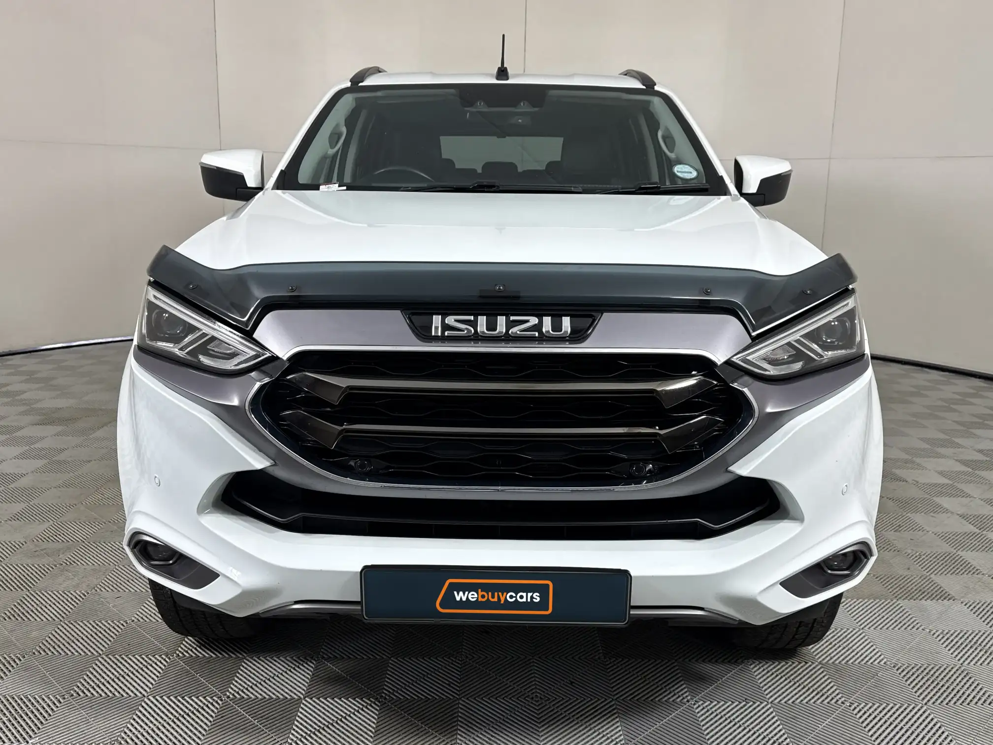 Isuzu MU-X