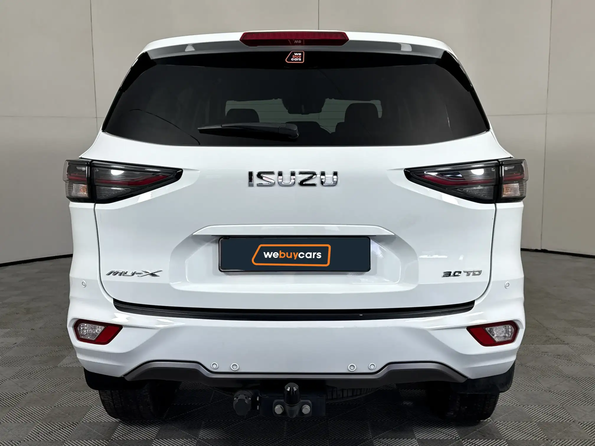 Isuzu MU-X