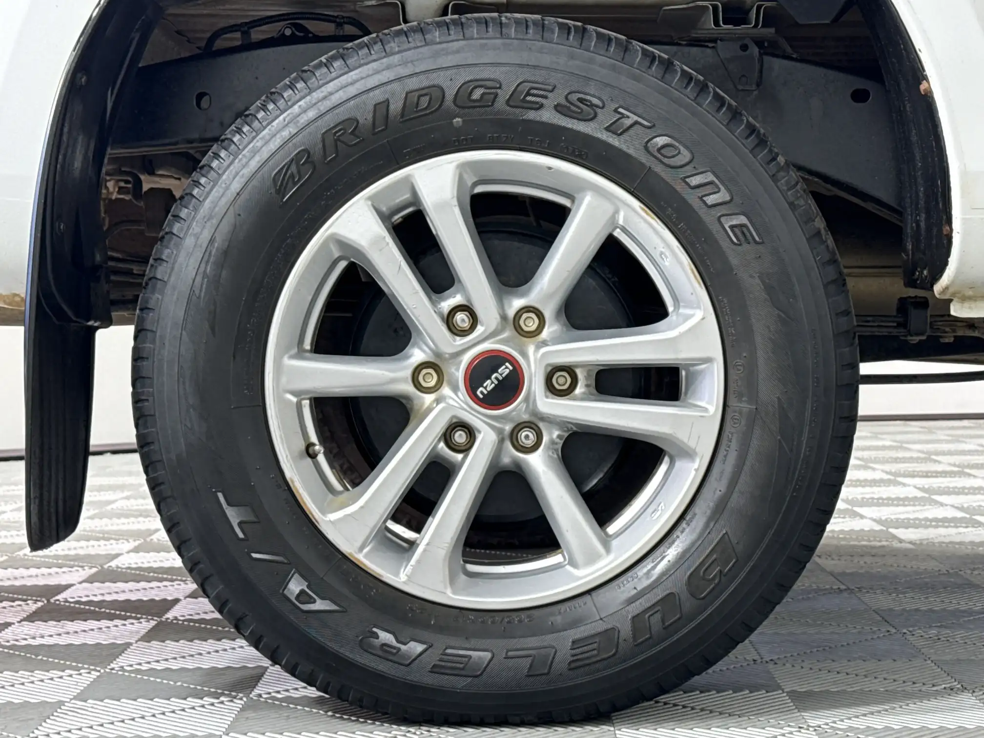 Isuzu D-MAX