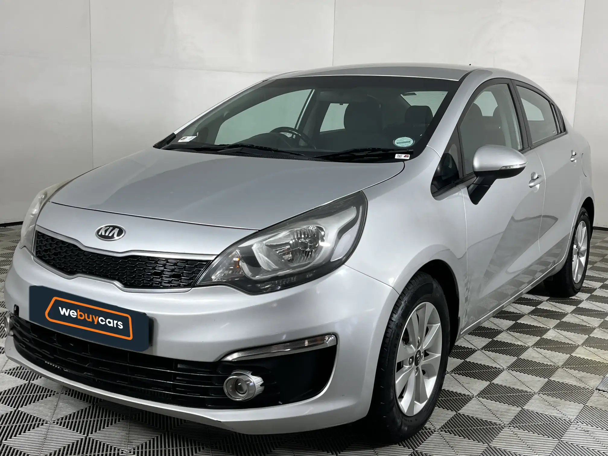 2015 KIA RIO