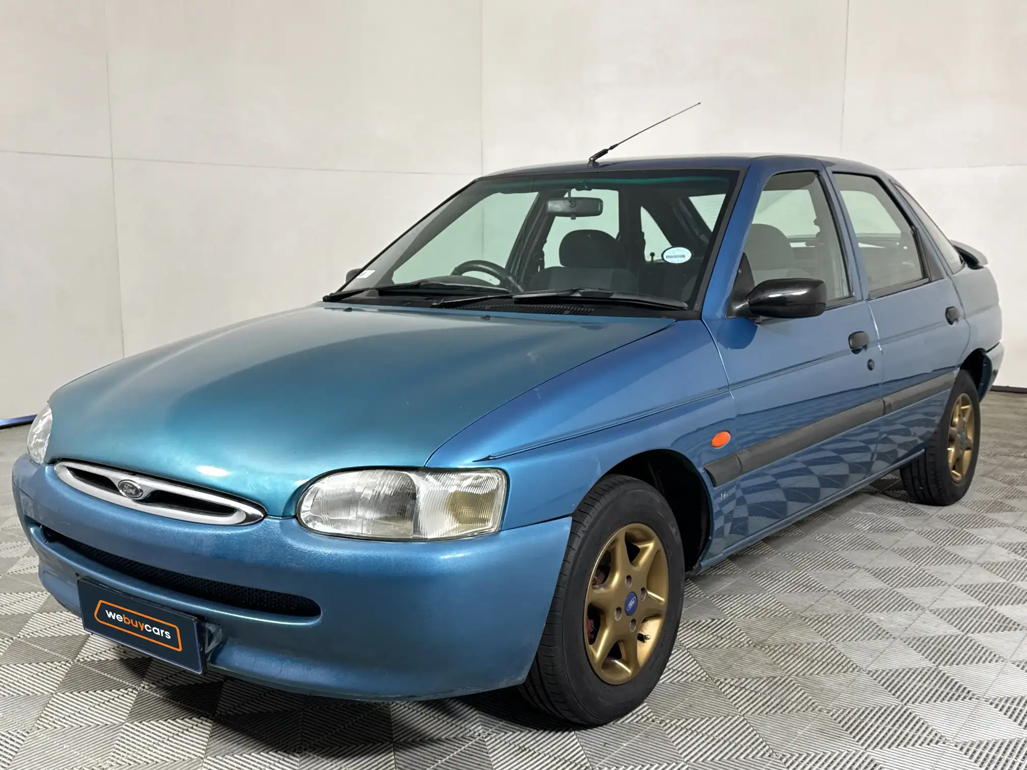 1999 Ford Escort