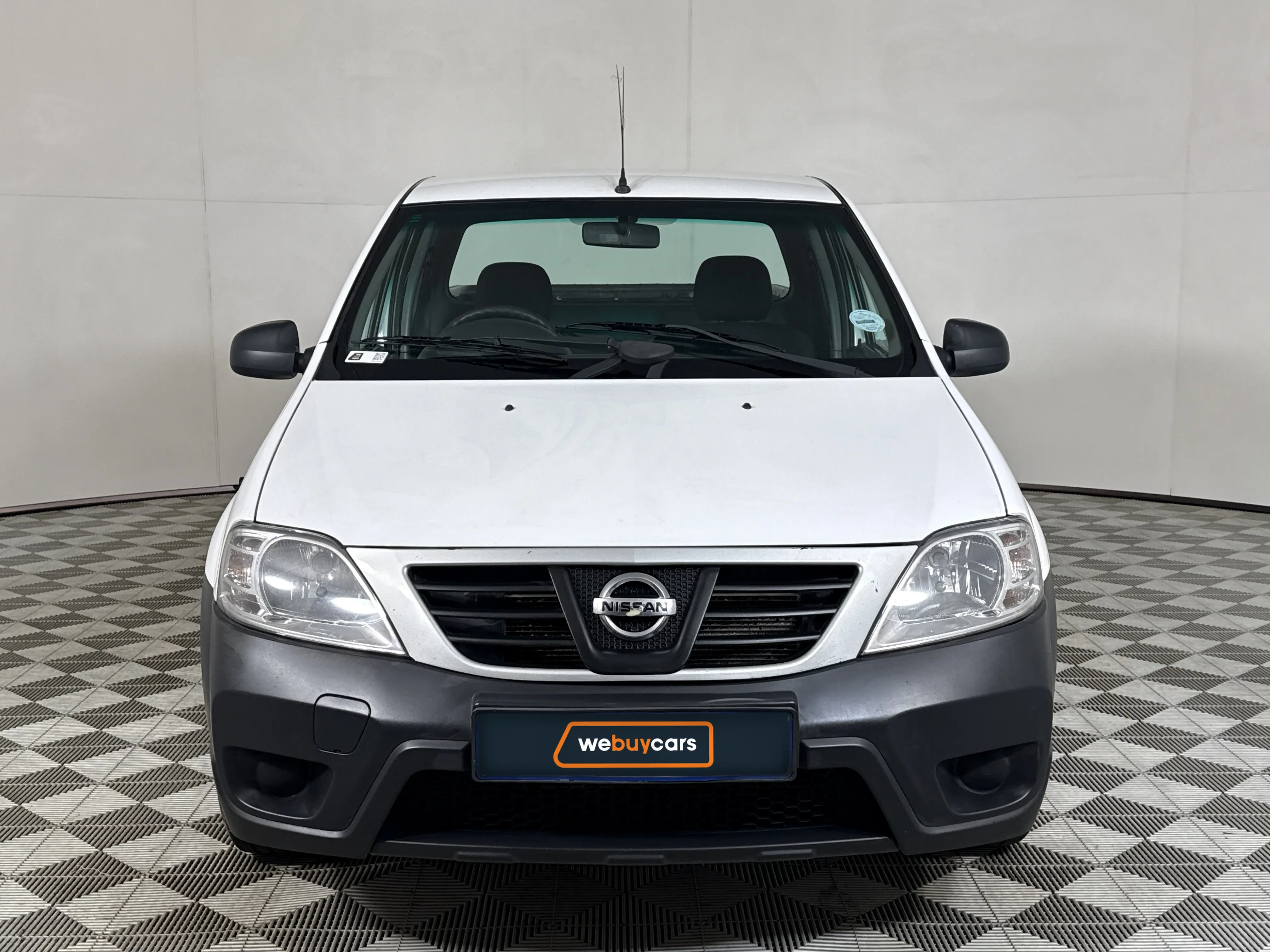 2021 Nissan NP200 1.5 DCI A/C Safety Pack Pick Up Single Cab, photo 2