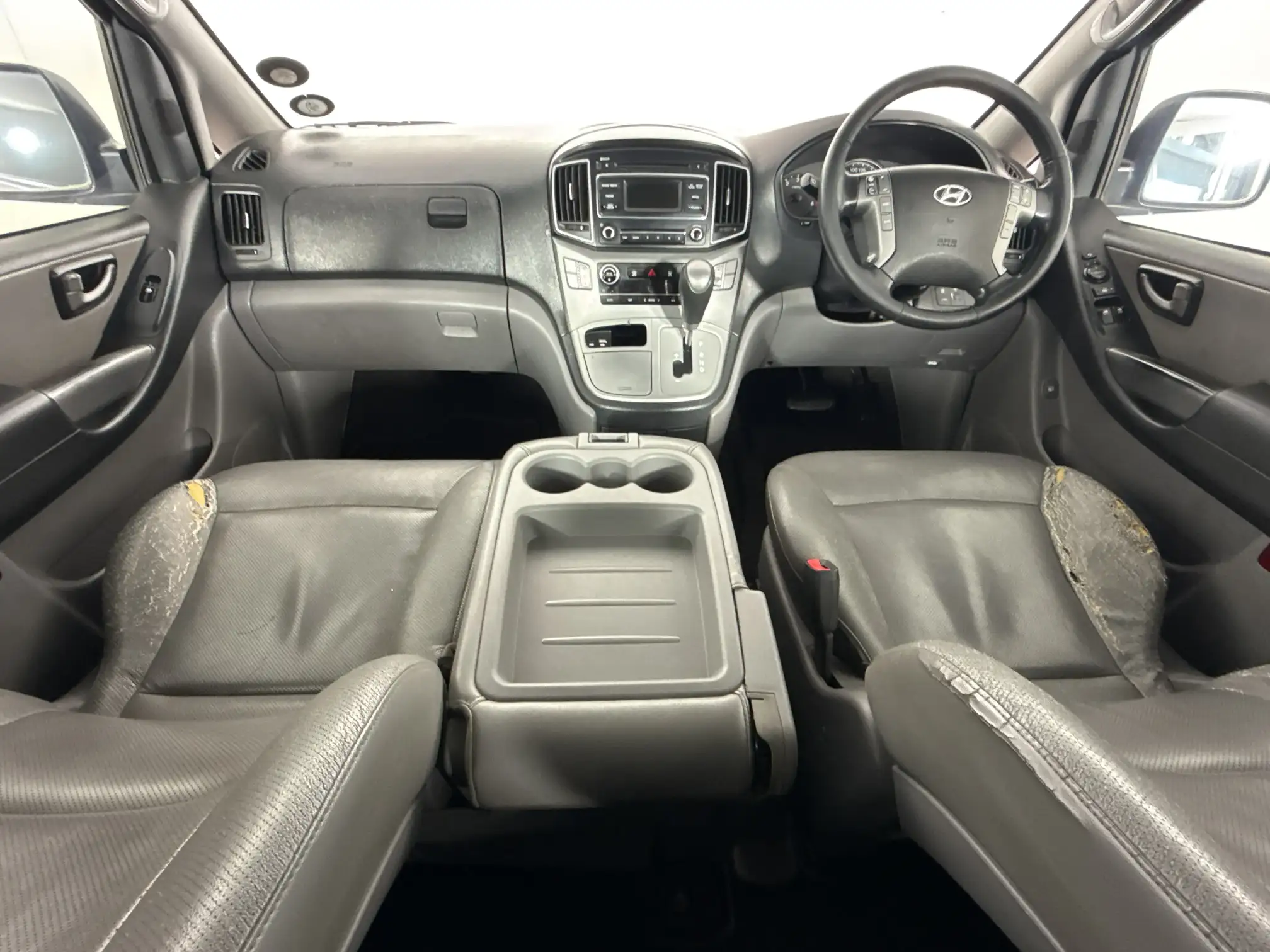 Hyundai H-1