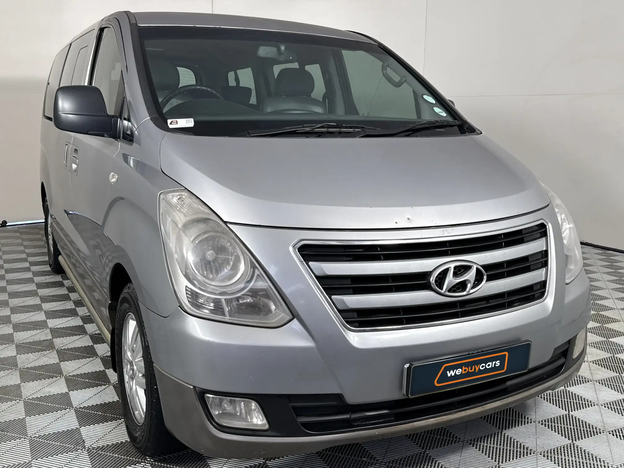 Hyundai H-1