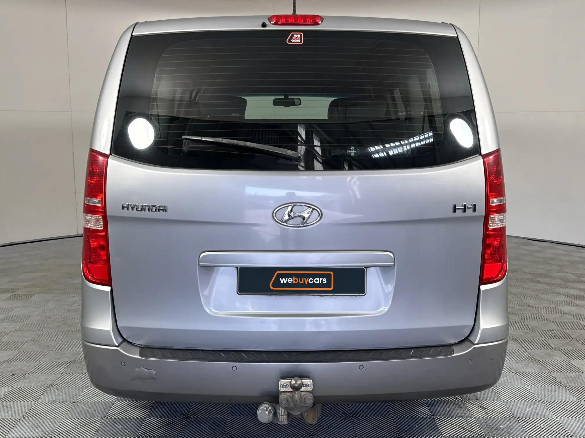 Hyundai H-1