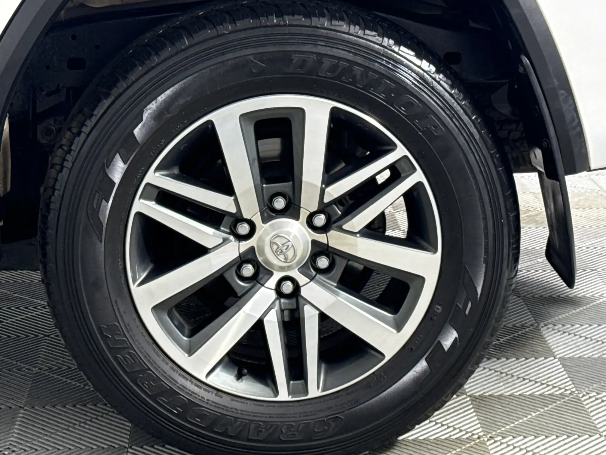 Toyota Fortuner