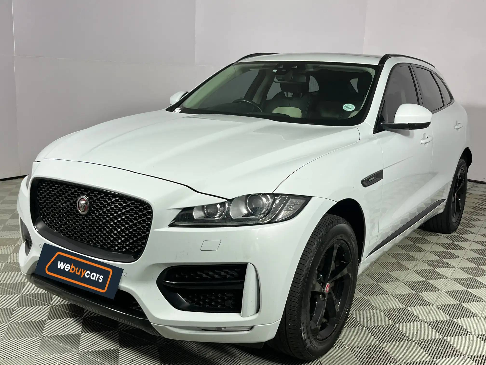 Jaguar F-Pace