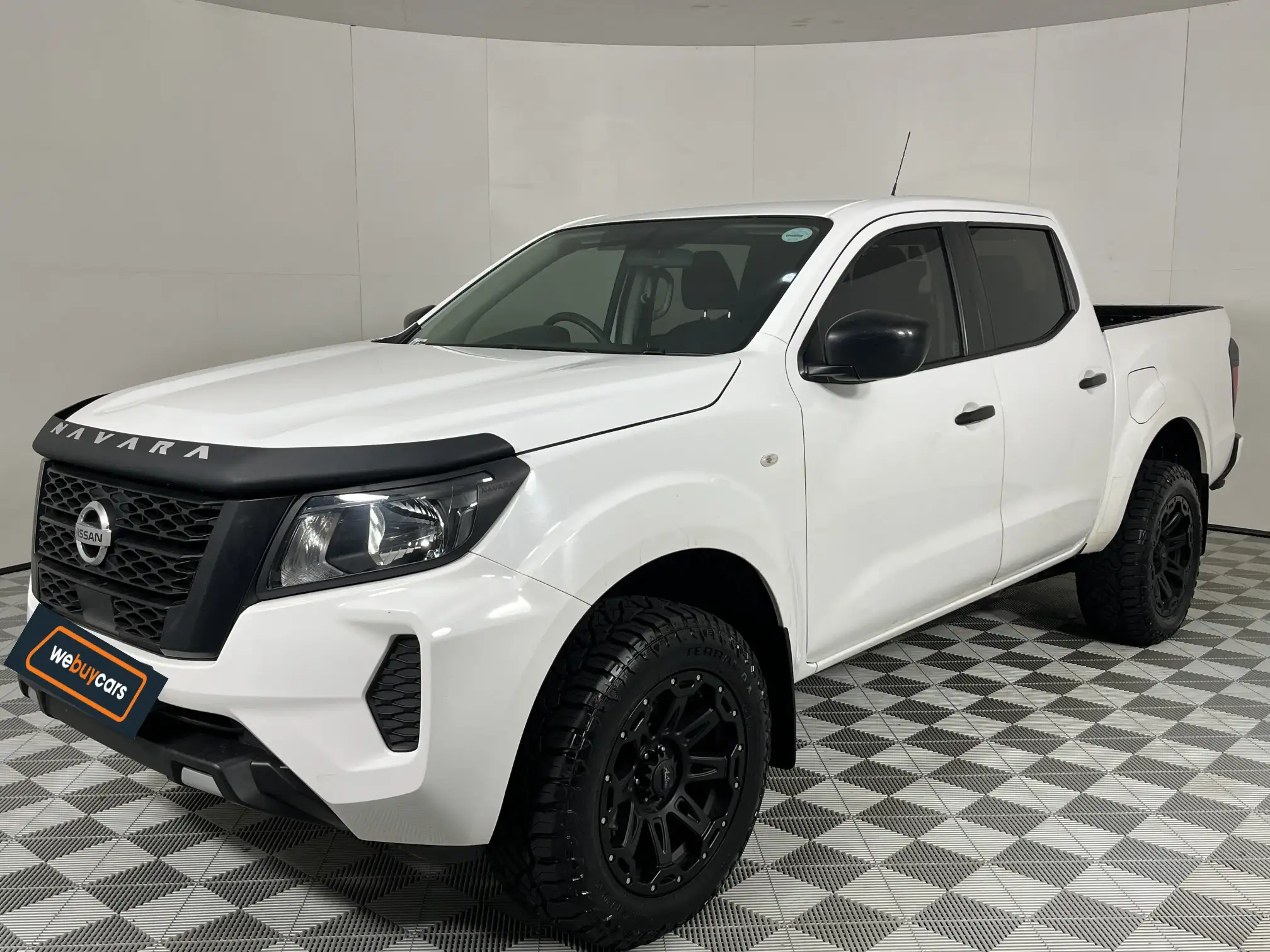 2024 Nissan Navara 2.5ddti SE Double Cab Pick Up at Gqeberha (EC) for sale R387900