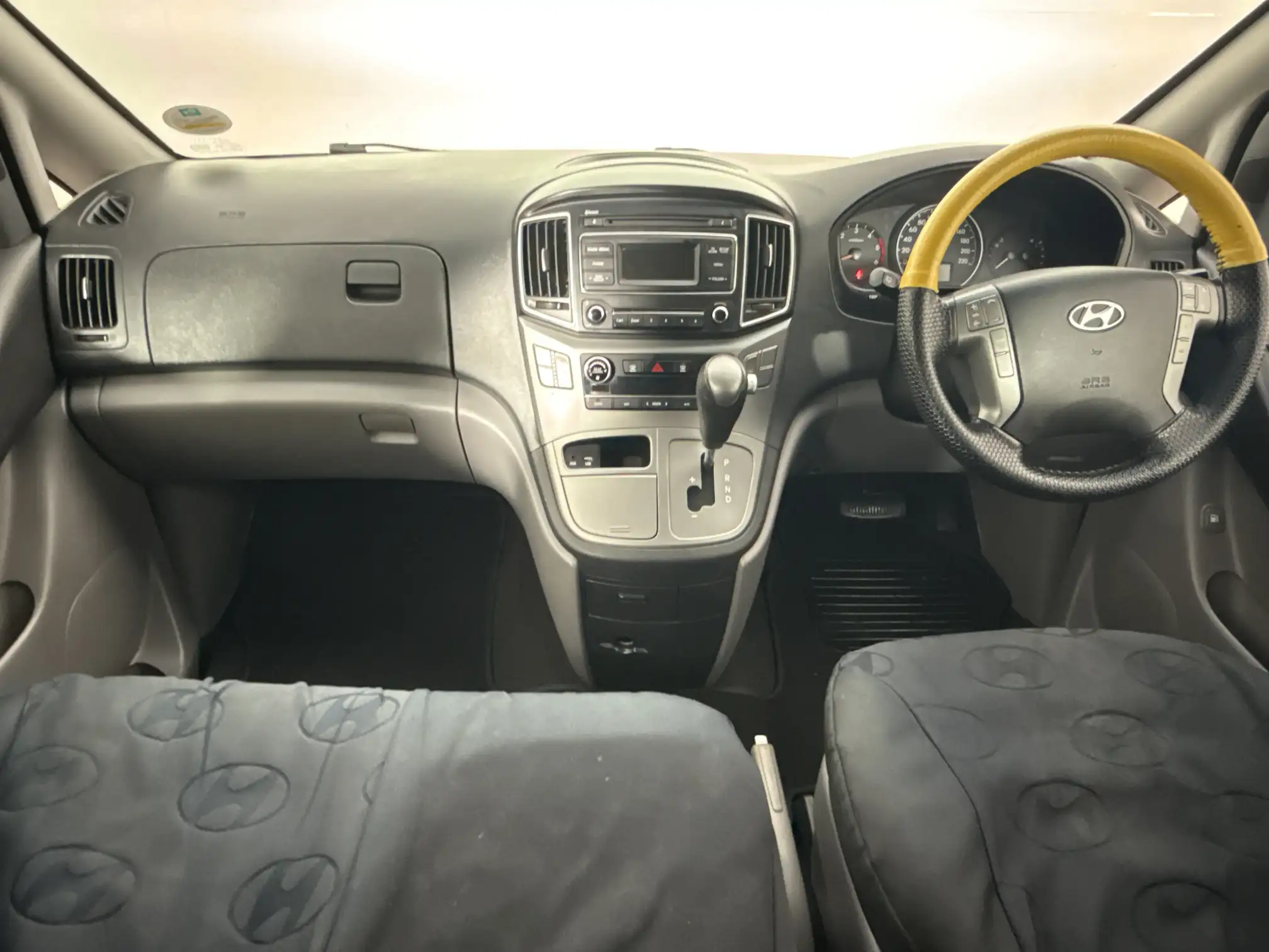Hyundai H-1