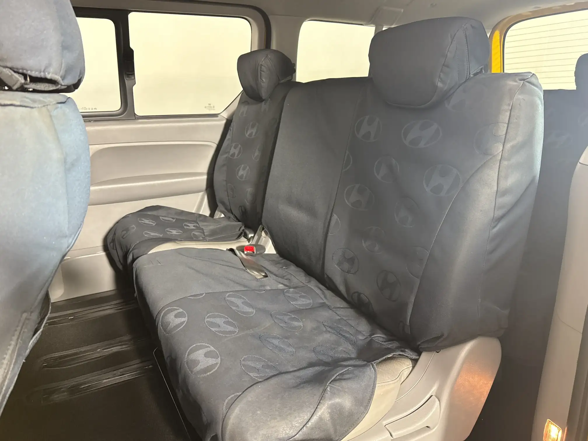 Hyundai H-1