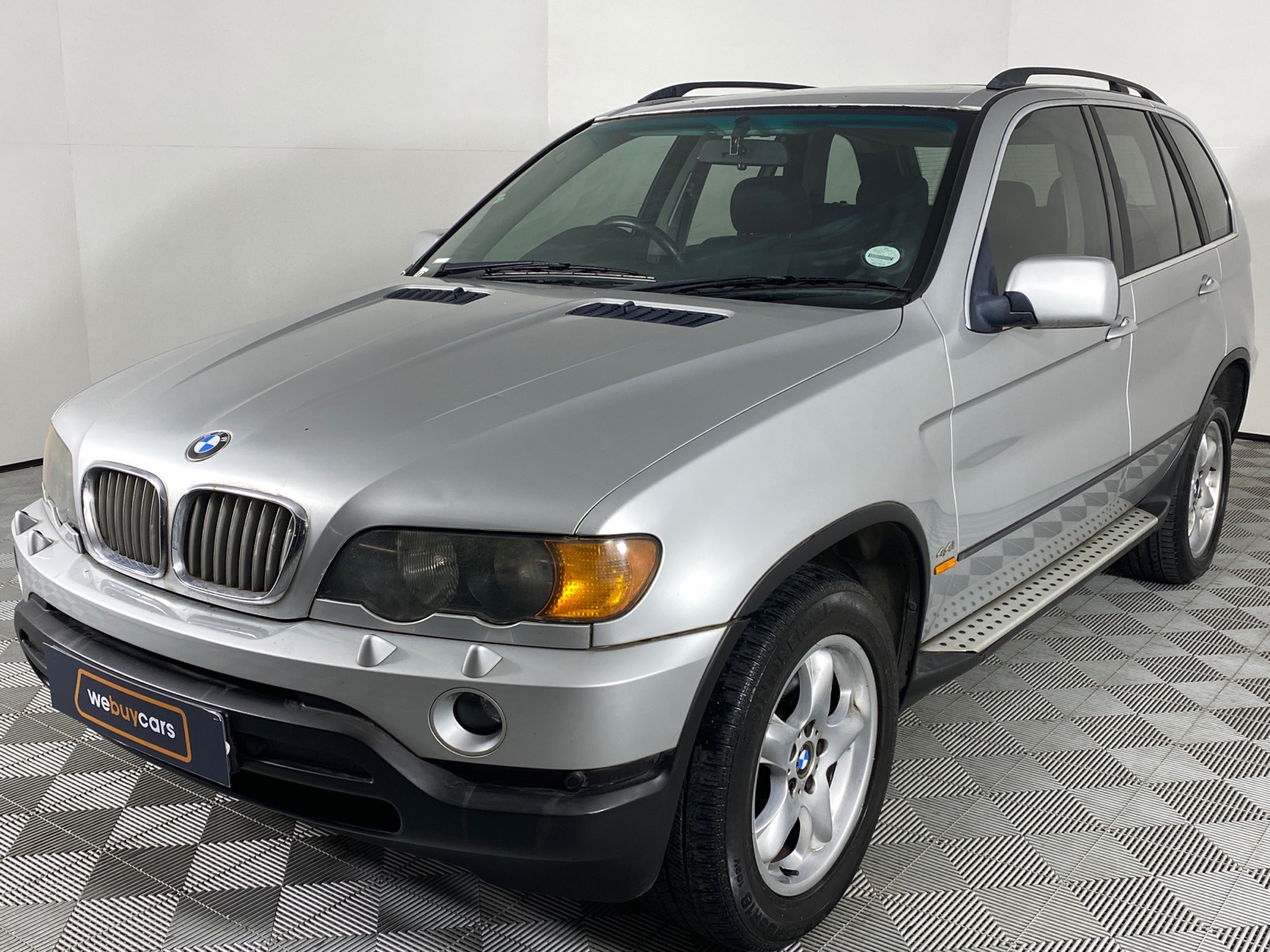 Bmw x5 2004 года