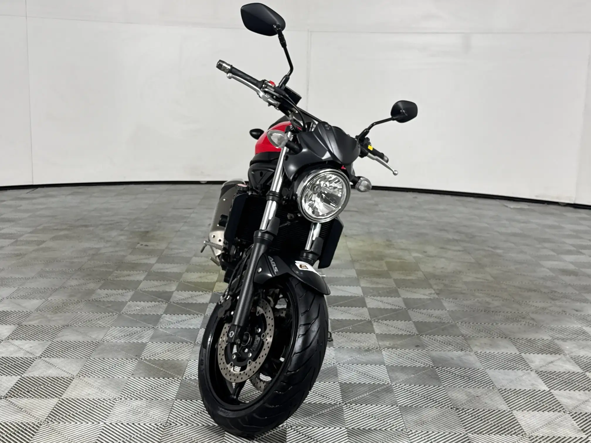 Suzuki SV