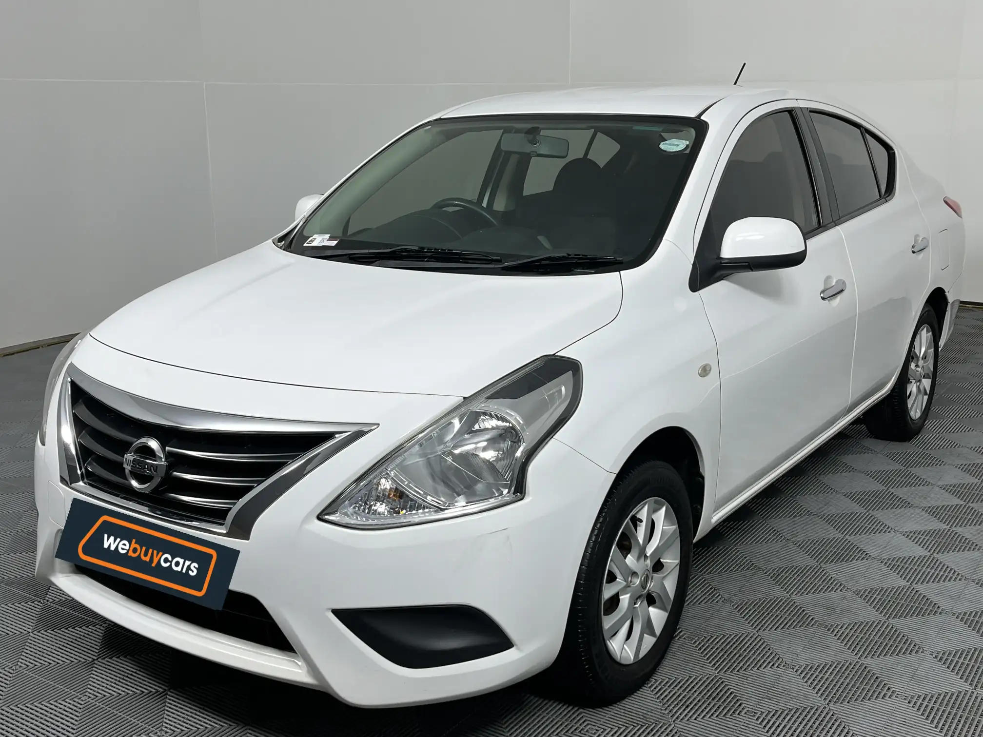 Nissan Almera