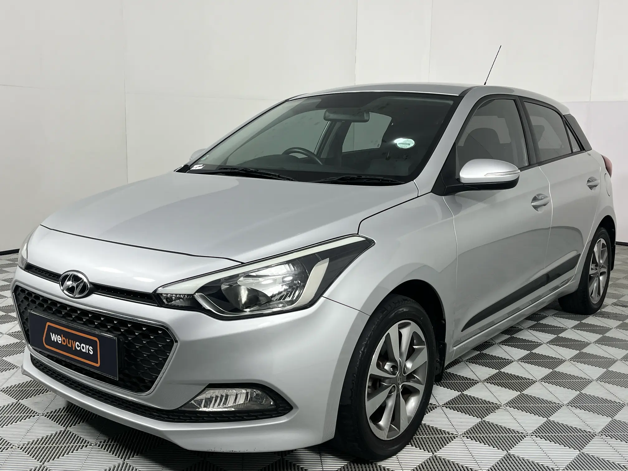 2015 Hyundai i20 1.4 Fluid Auto