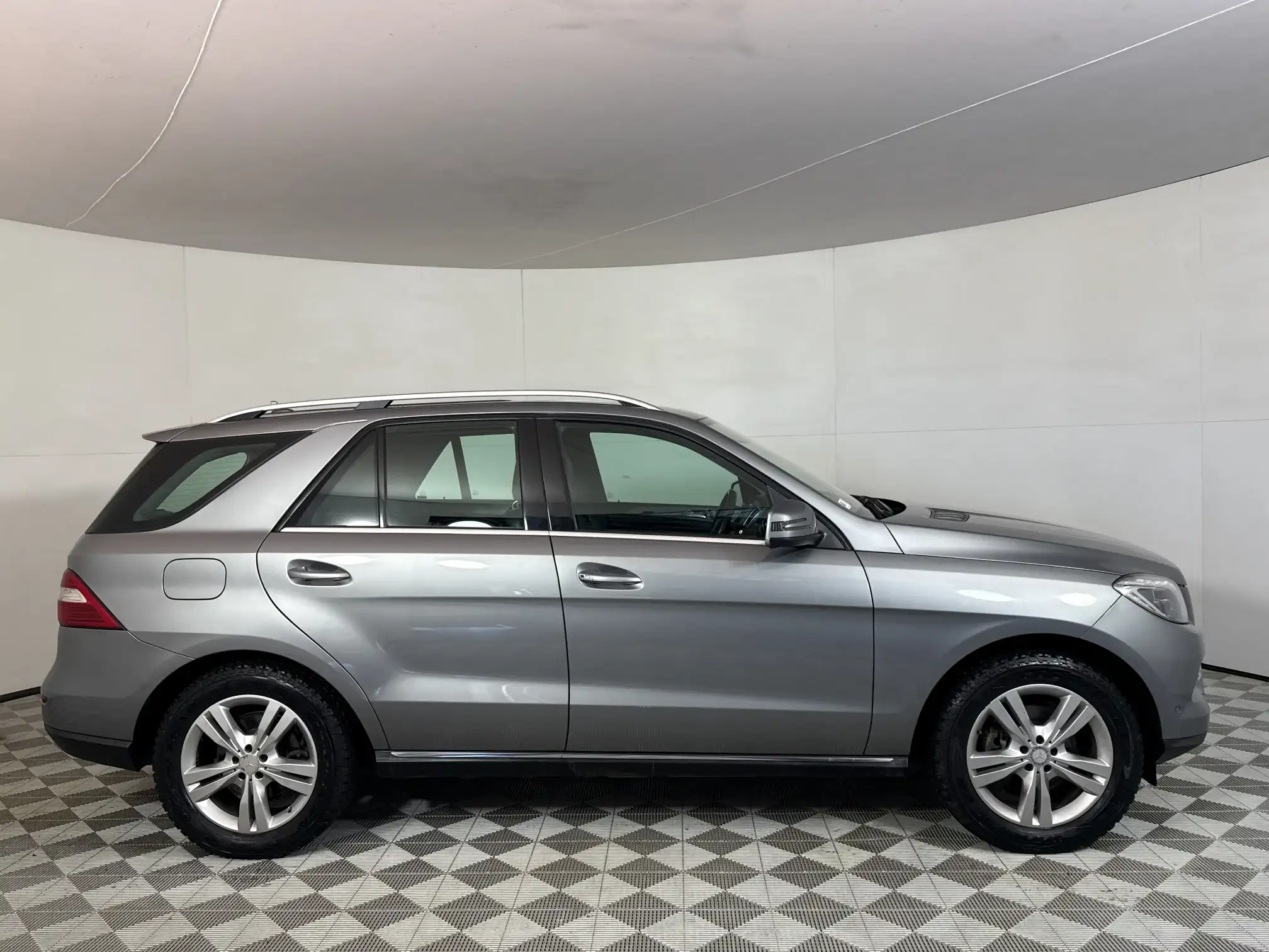 Mercedes-Benz M Class
