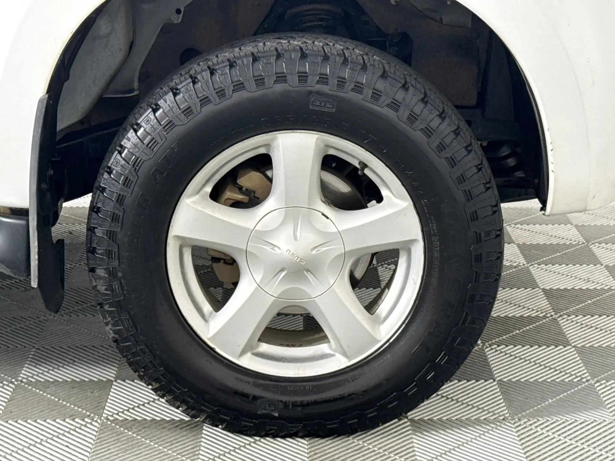 Isuzu KB
