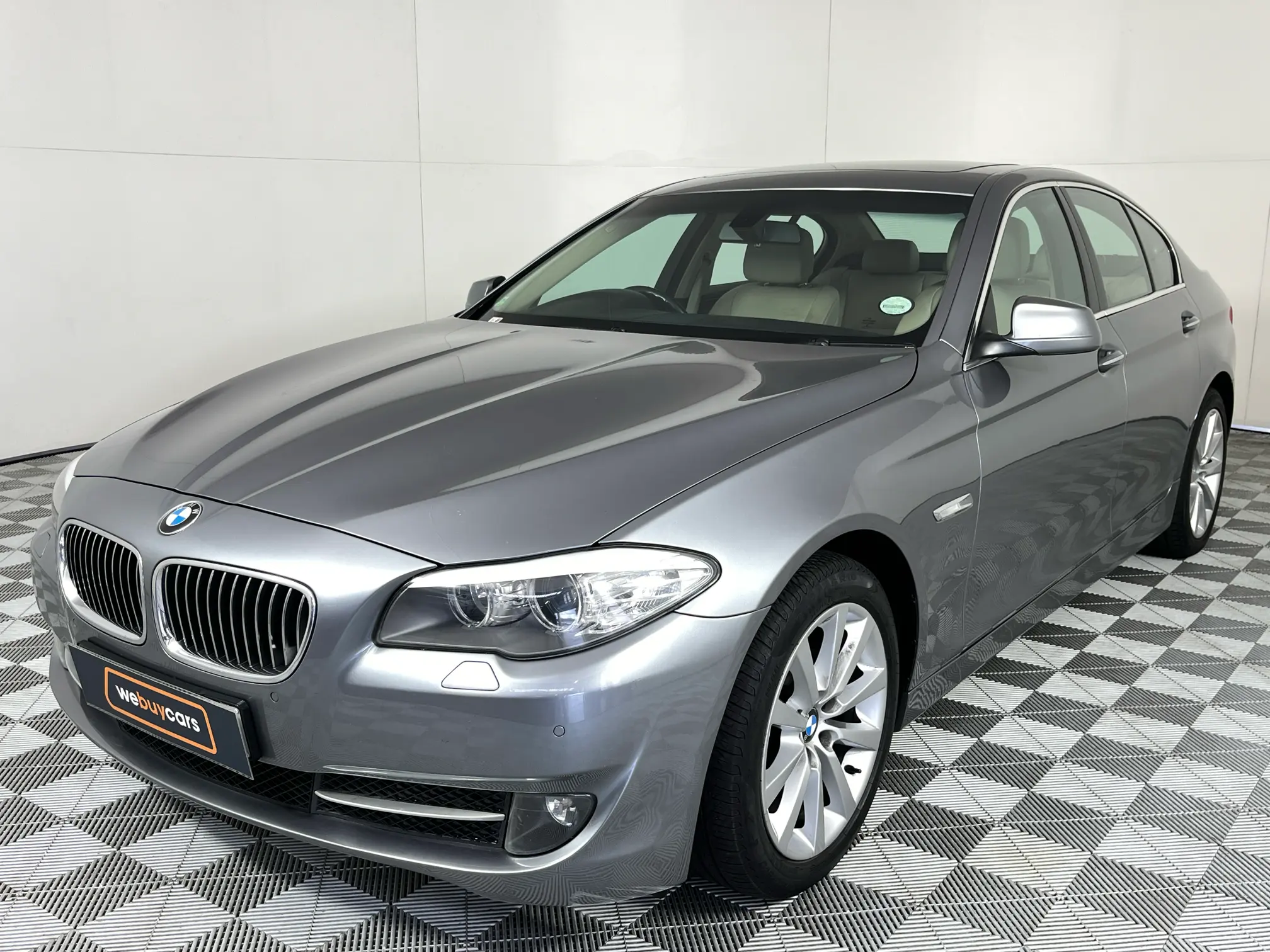 2013 BMW 5 Series 520d Auto (F10)