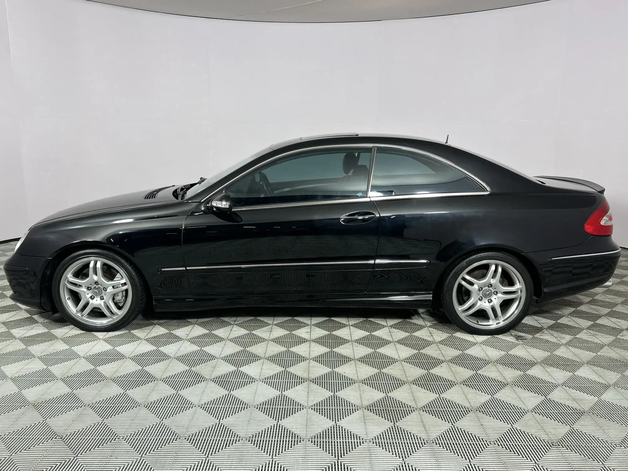 Mercedes-Benz CLK Class Coupe