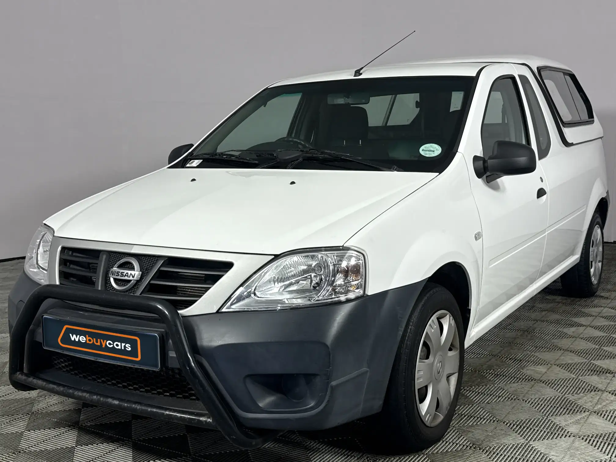 2017 Nissan NP200